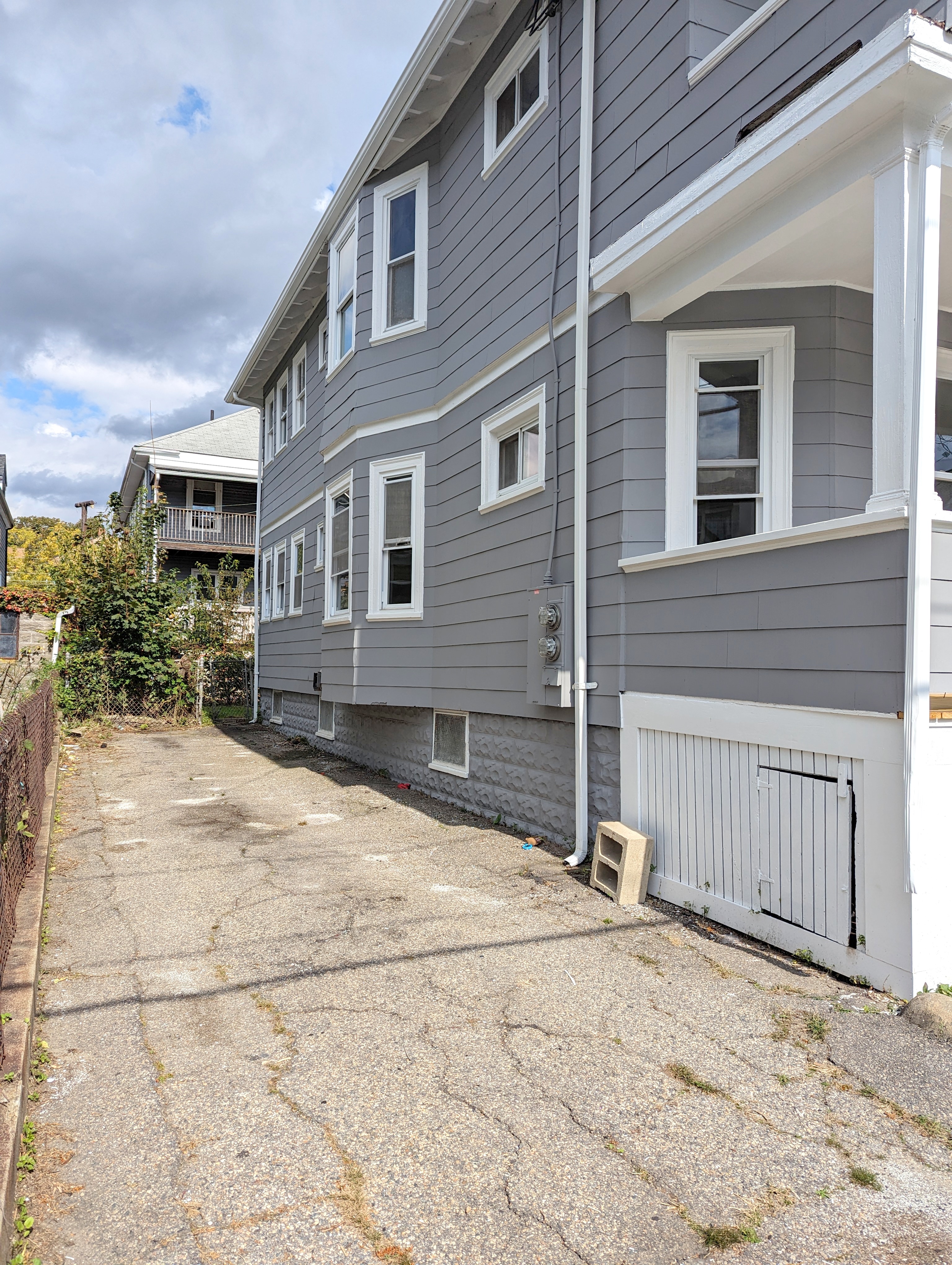 2.5 bed, 1 bath apartment for rent at 75 Frederick Ave Unit 75, Tufts University — photo 21 of 22