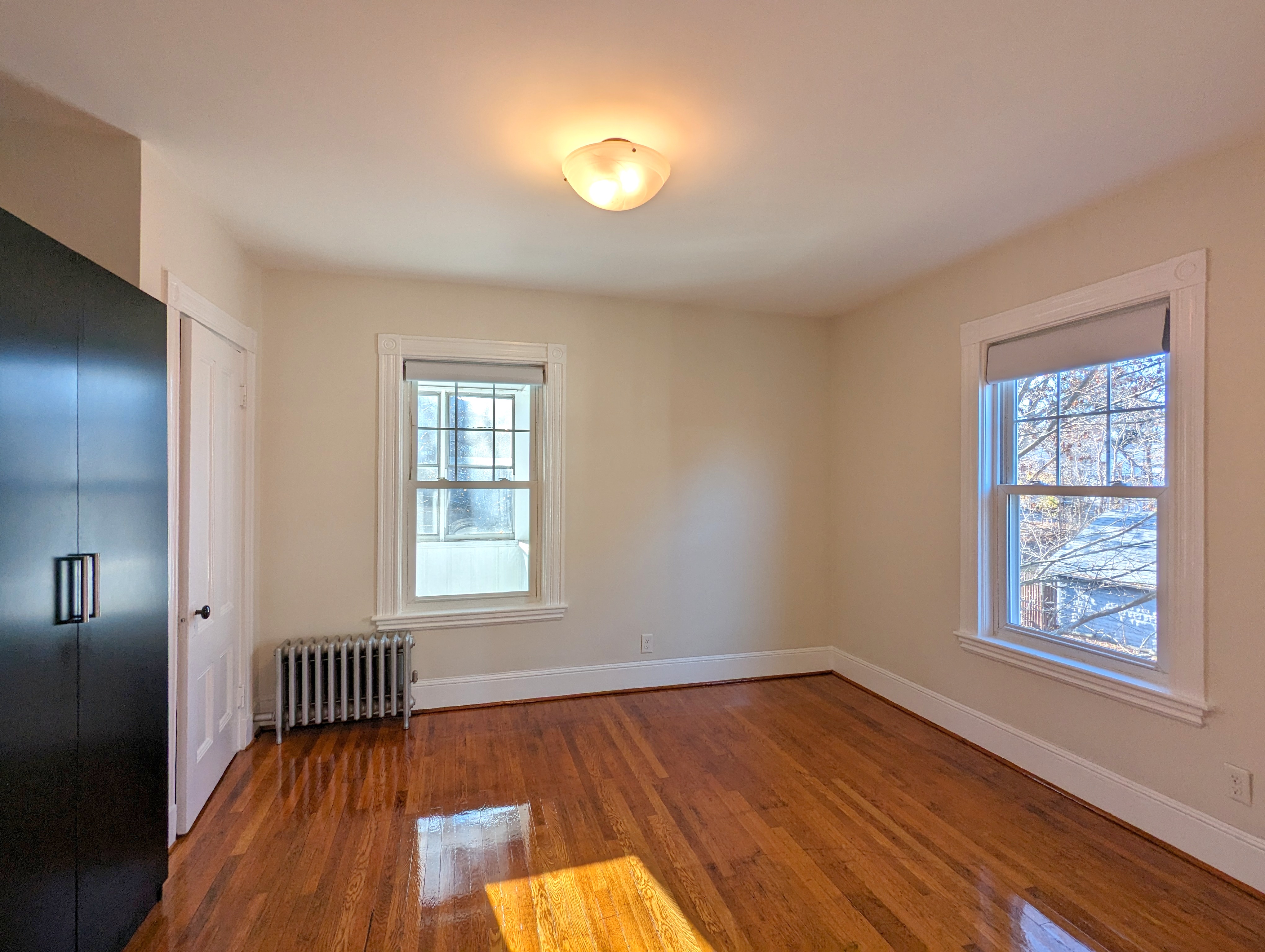 36 Orchard St, Medford