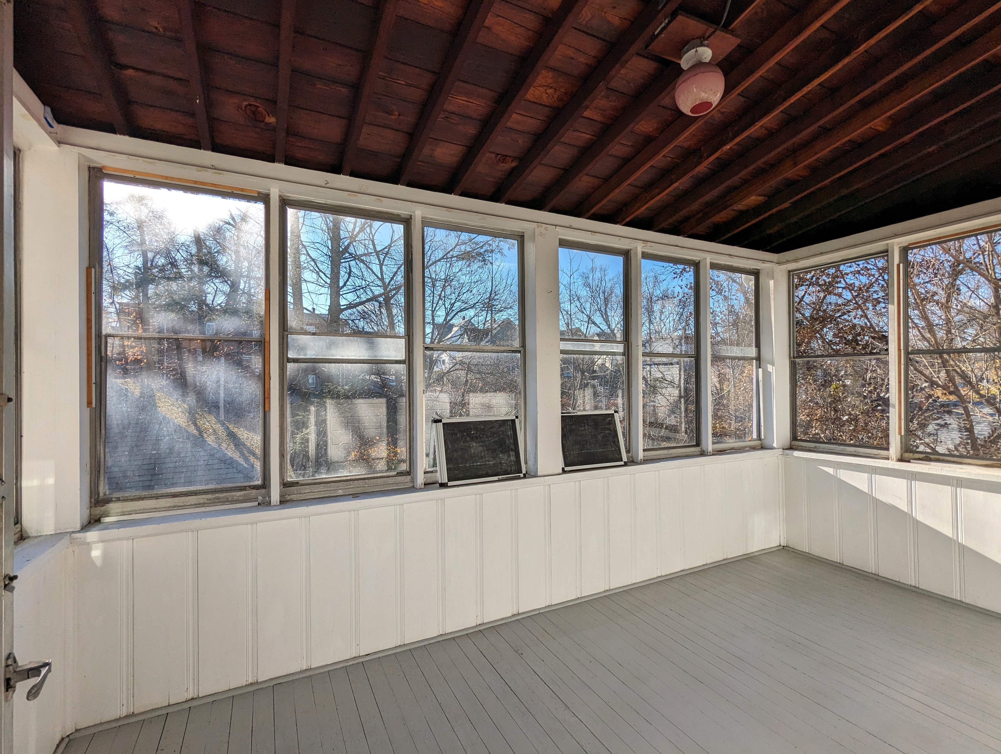 36 Orchard St, Medford