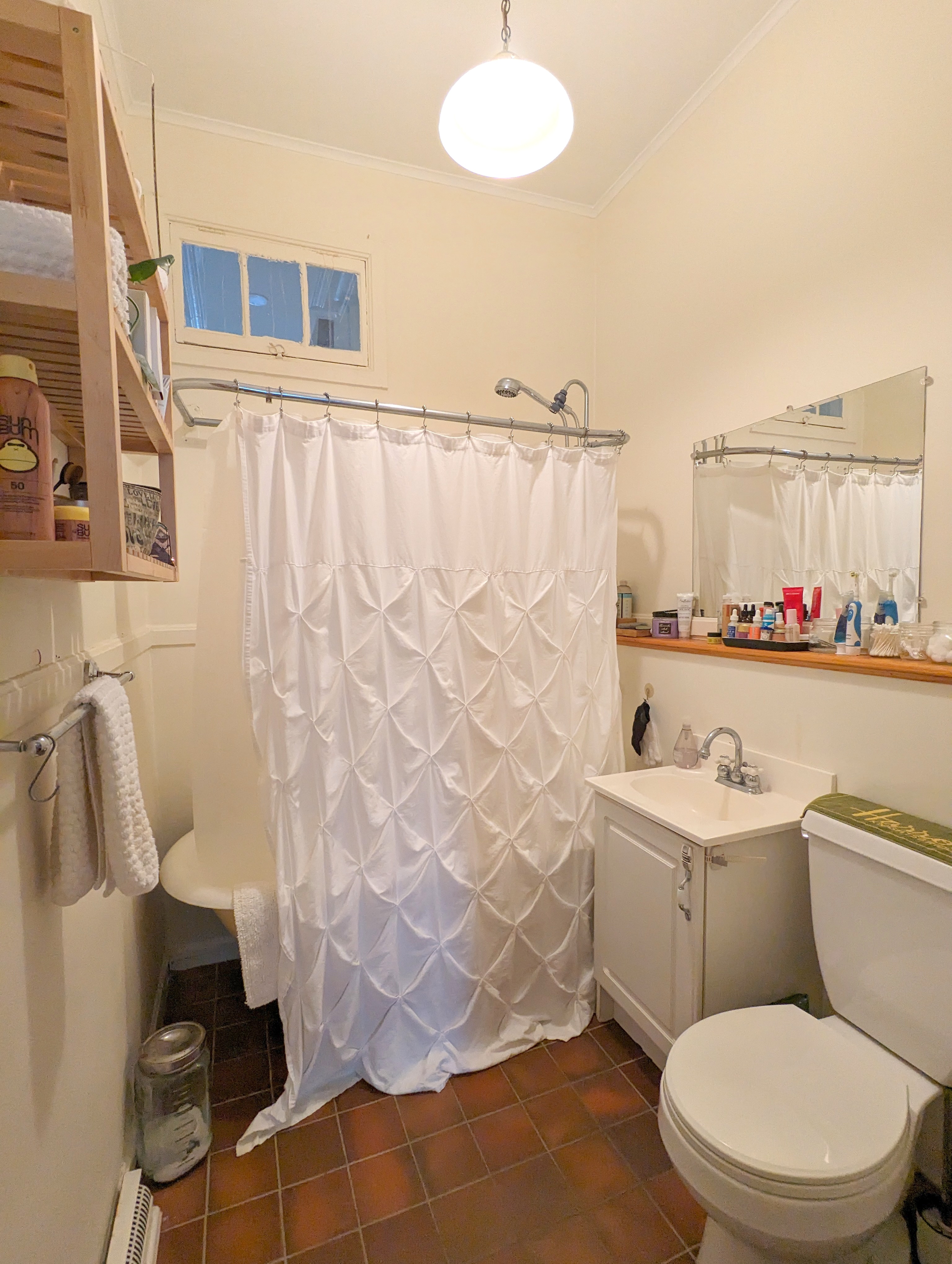 1 bed, 1 bath apartment for rent at 19 Howe St Unit 1, Winter Hill — photo 9 of 16