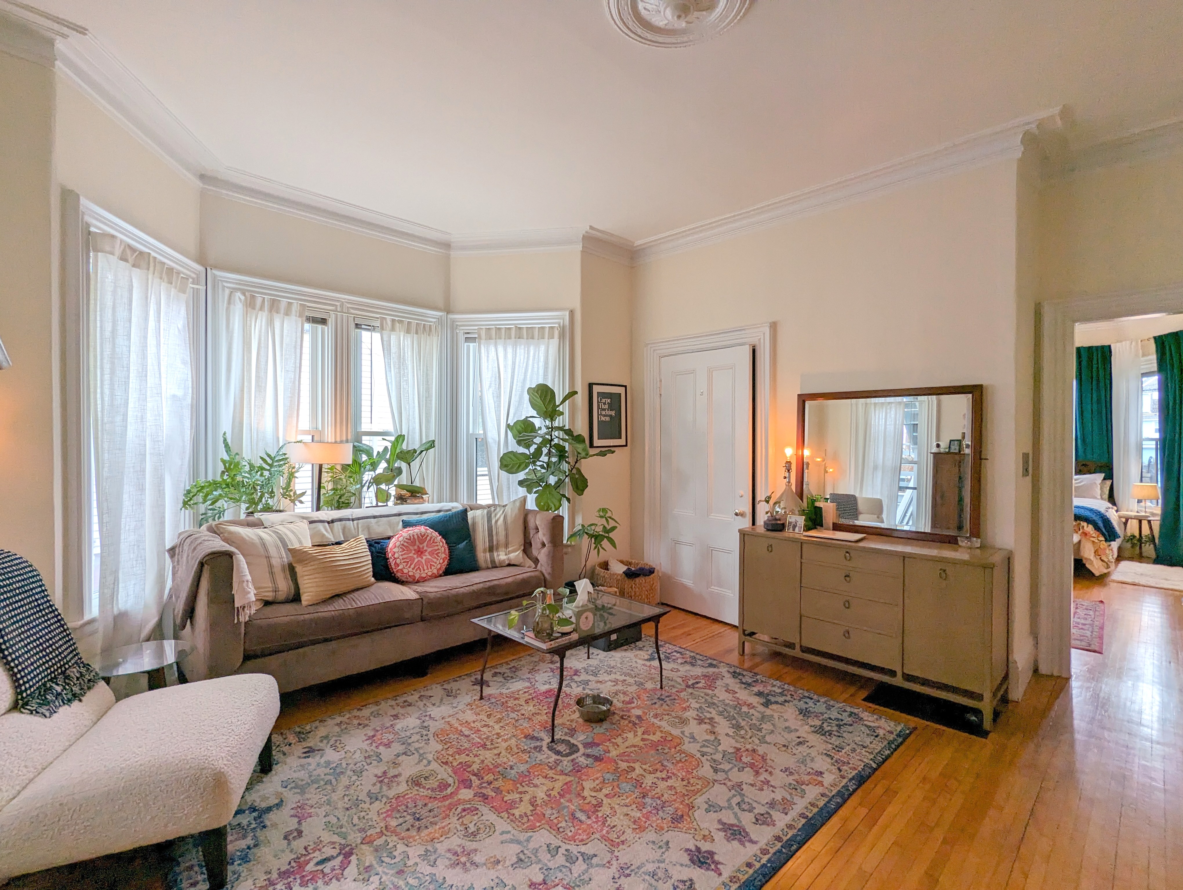 1 bed, 1 bath apartment for rent at 19 Howe St Unit 1, Winter Hill