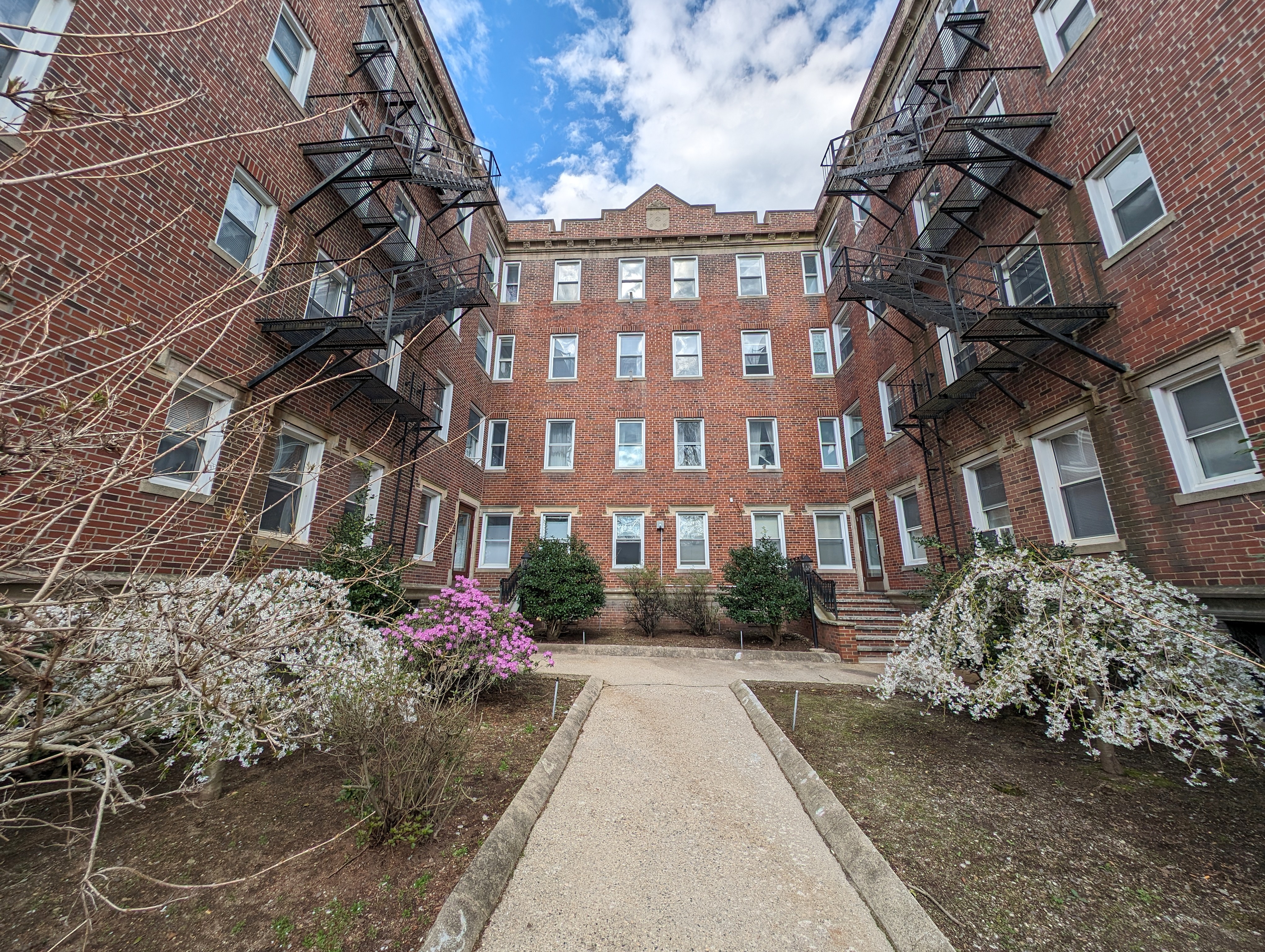 10 Agassiz St, Neighborhood Nine