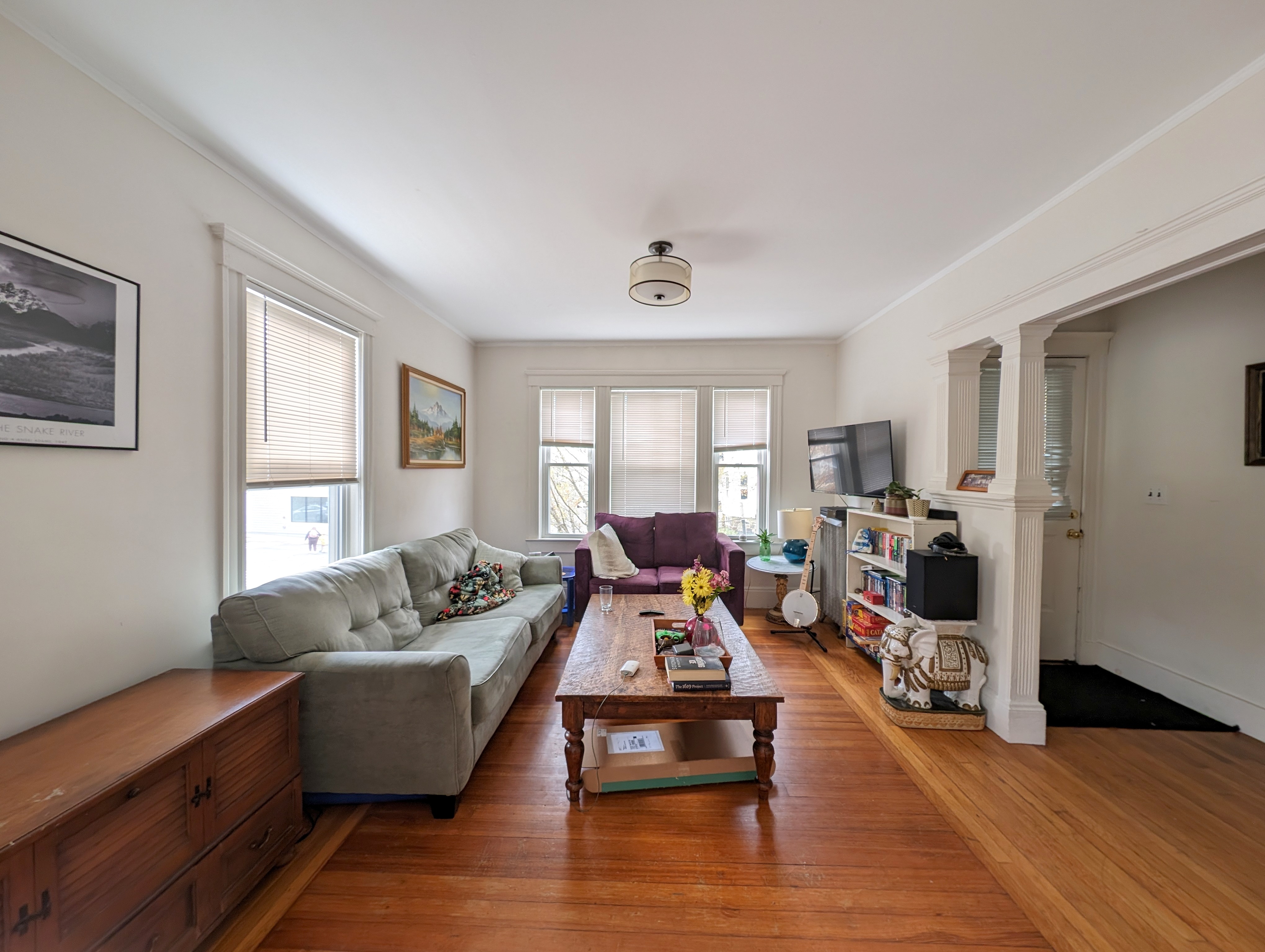 2.5 bed, 1 bath apartment for rent at 3 Russell Rd Unit 1, Teele Square — photo 1 of 20