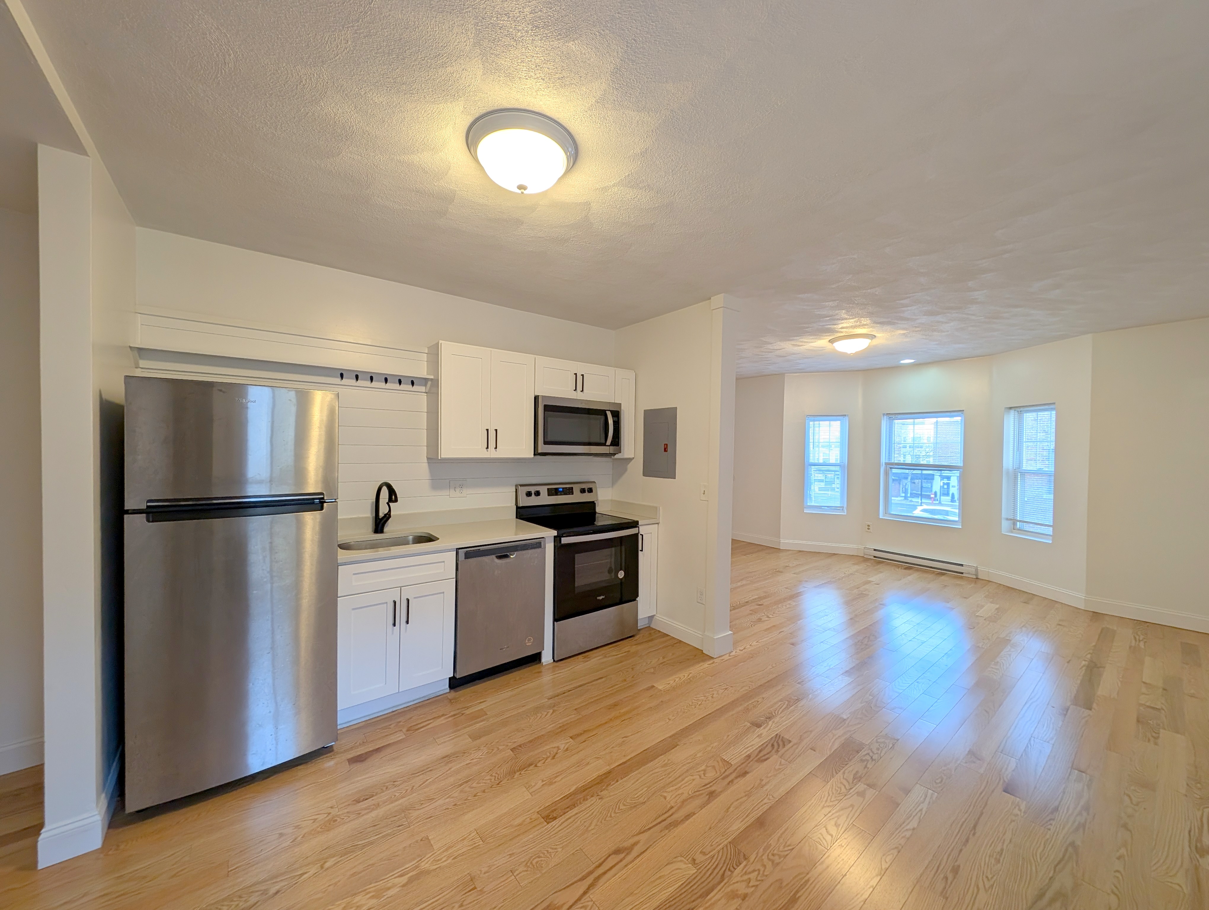 12 Winter St, Davis Square