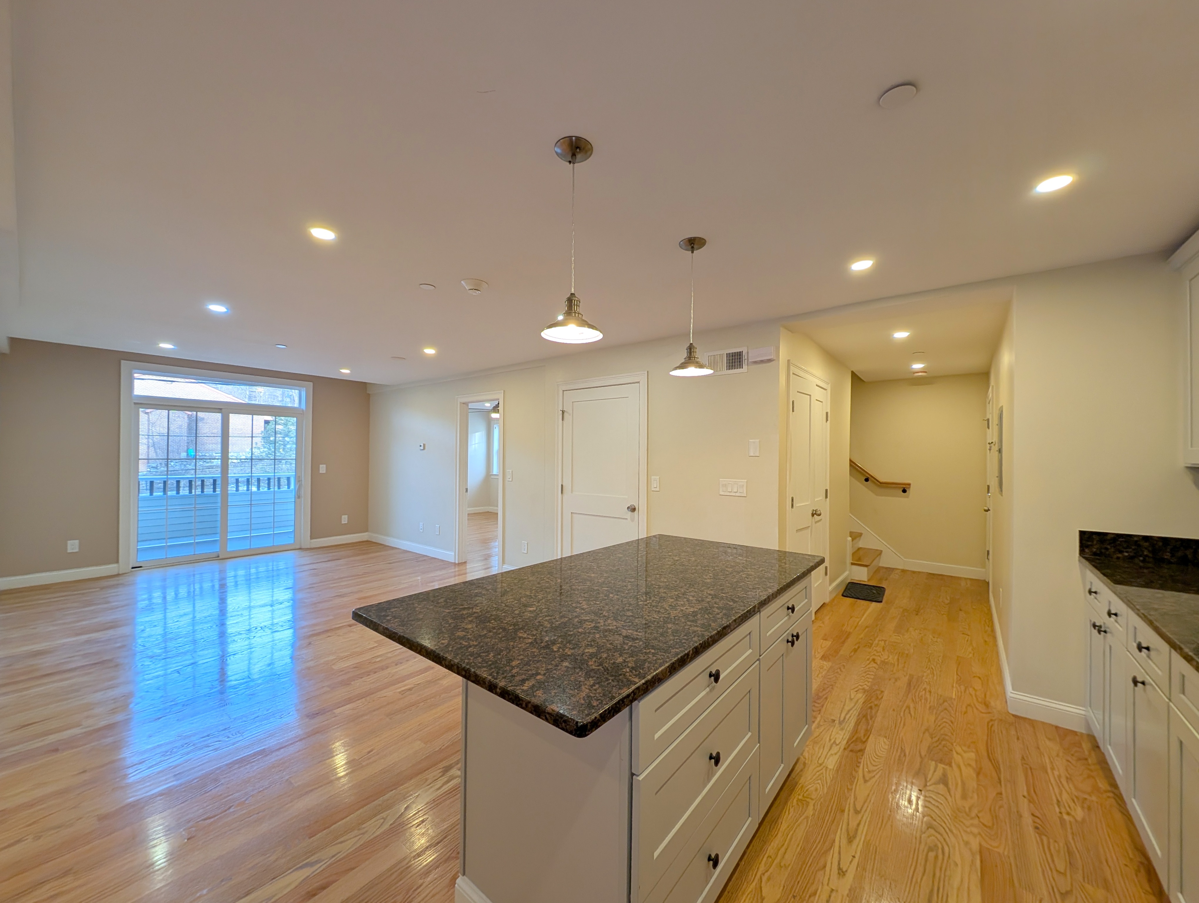 628 Trapelo Rd, Belmont