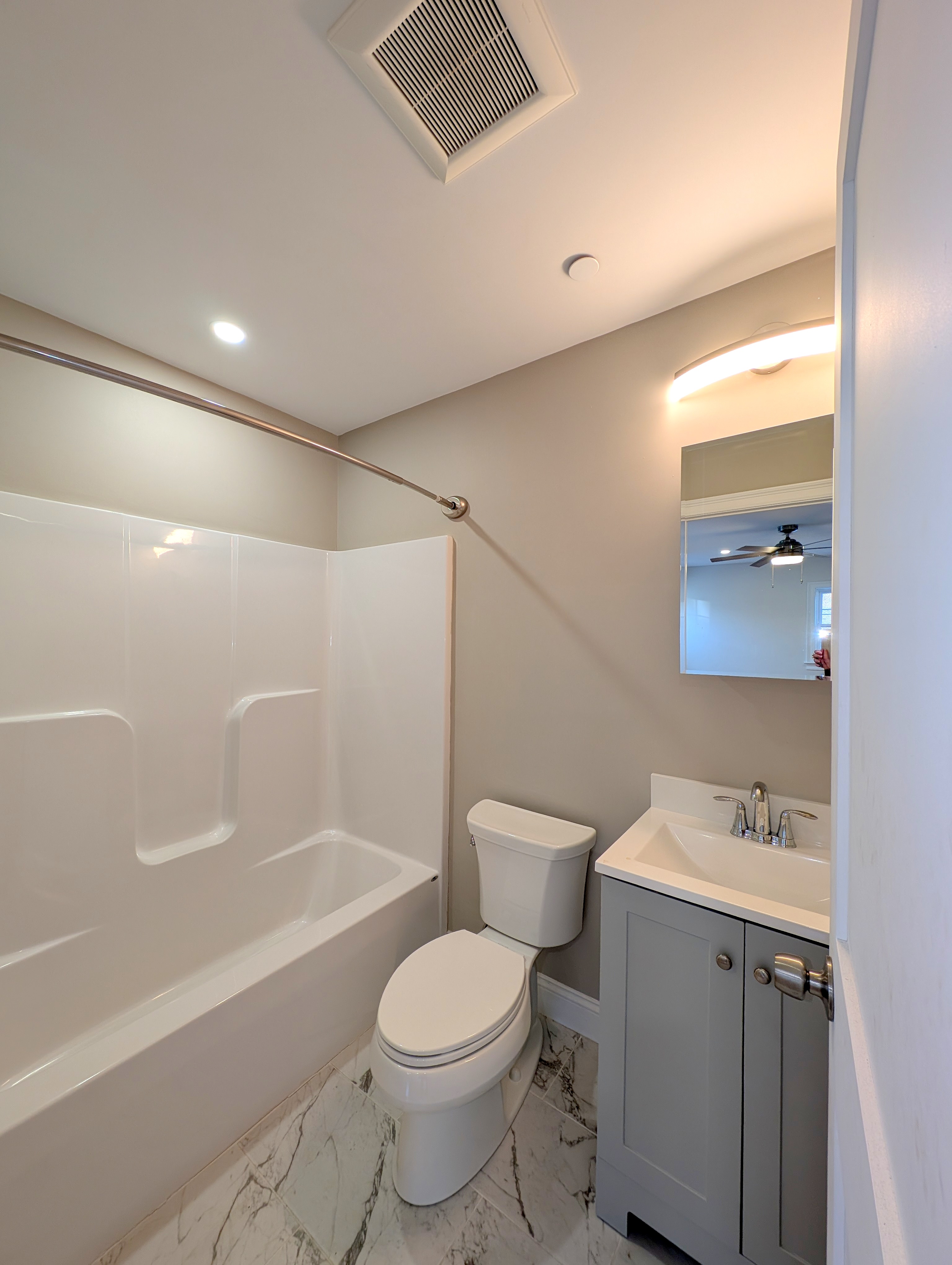 628 Trapelo Rd, Belmont