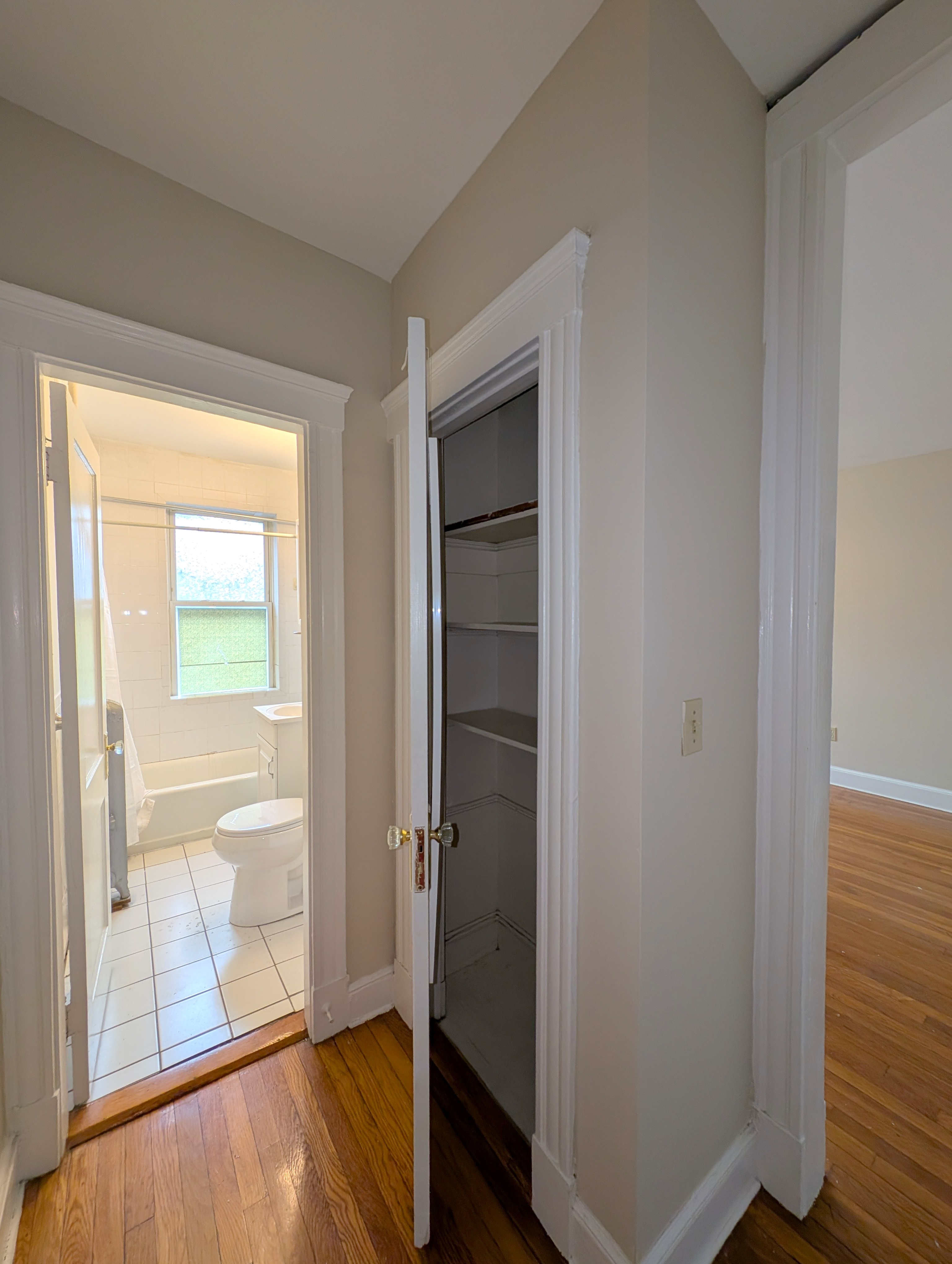 10 Agassiz St, Neighborhood Nine