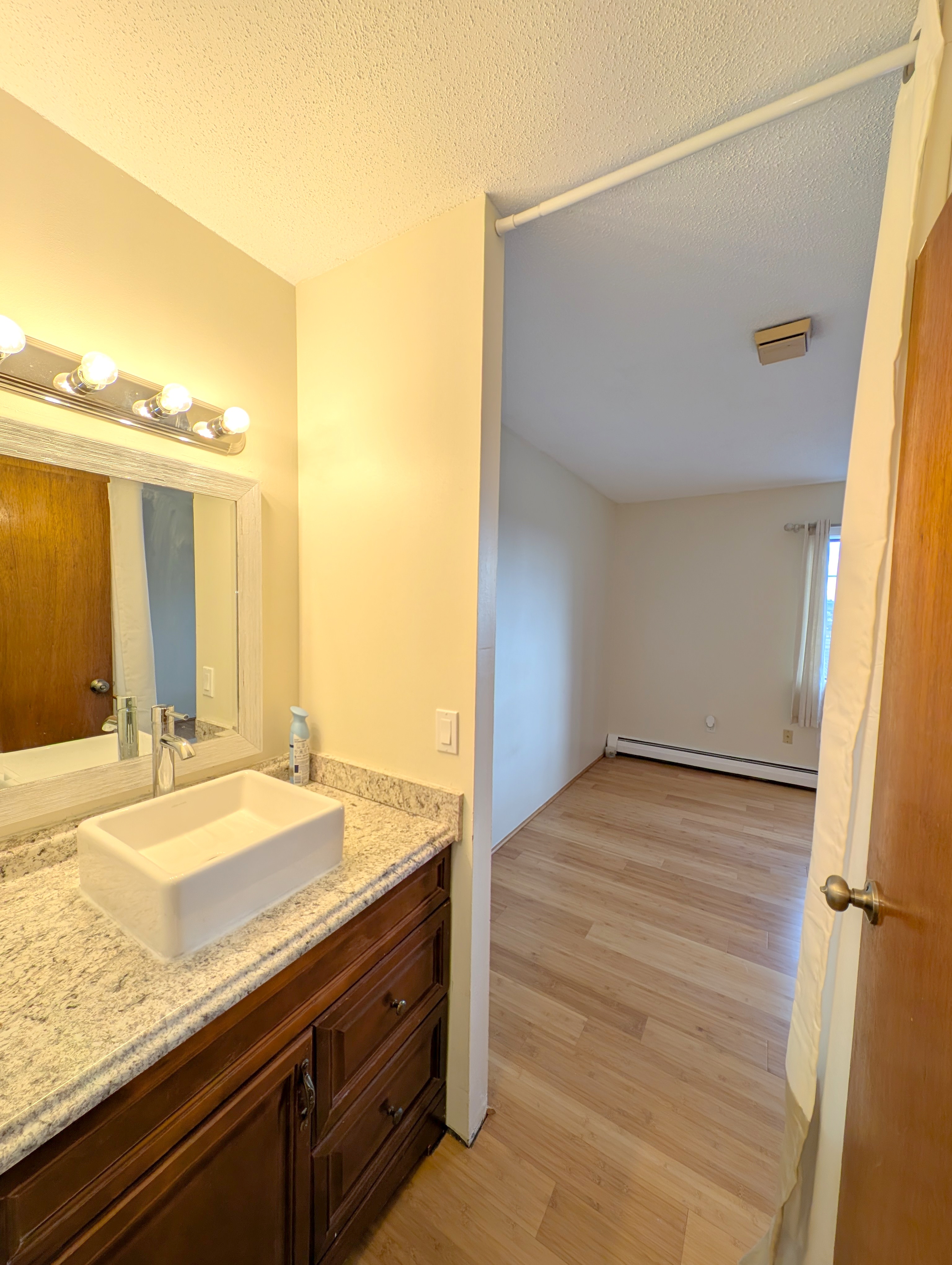 474 Broadway, Magoun Square