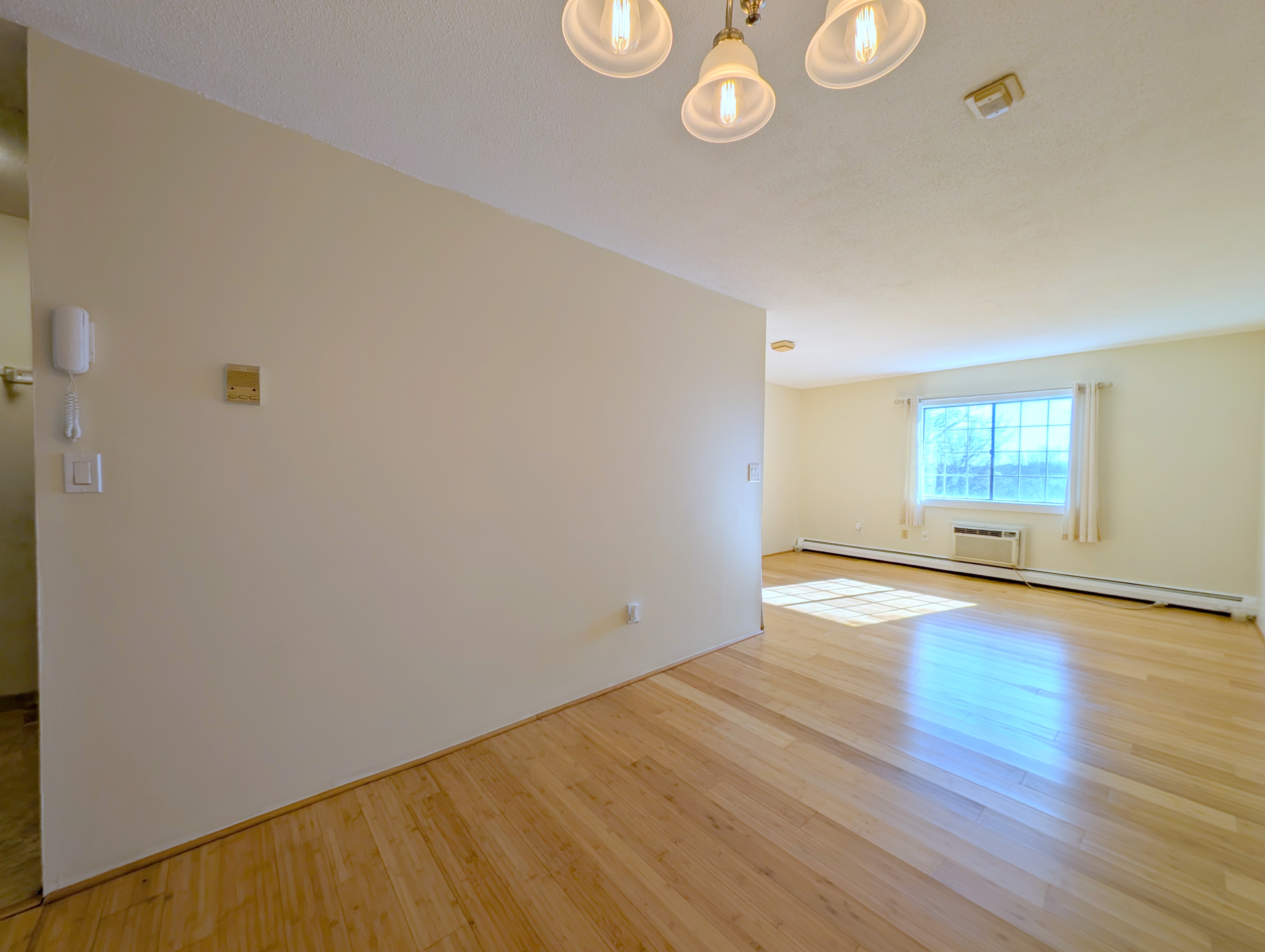 474 Broadway, Magoun Square