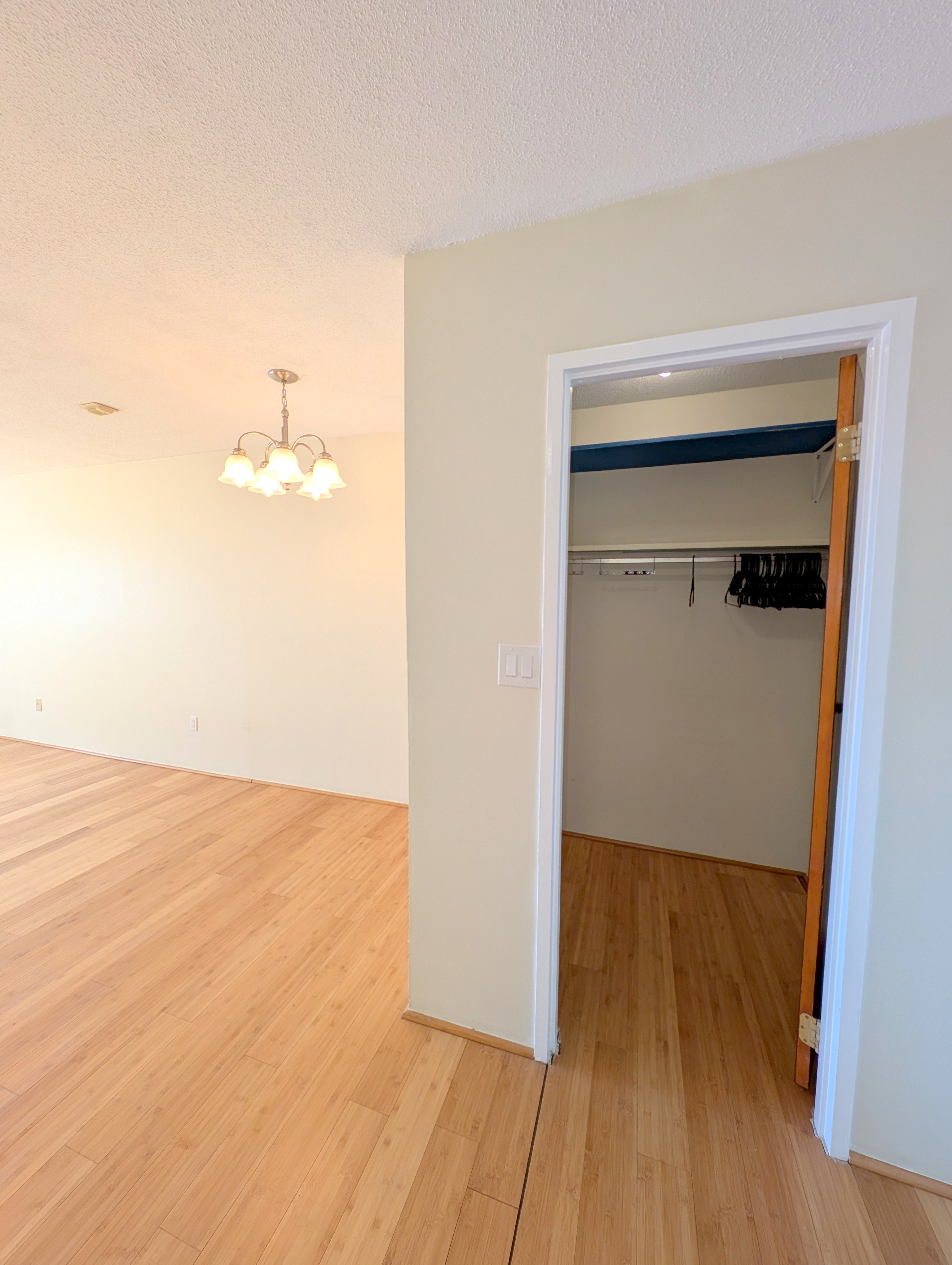 474 Broadway, Magoun Square