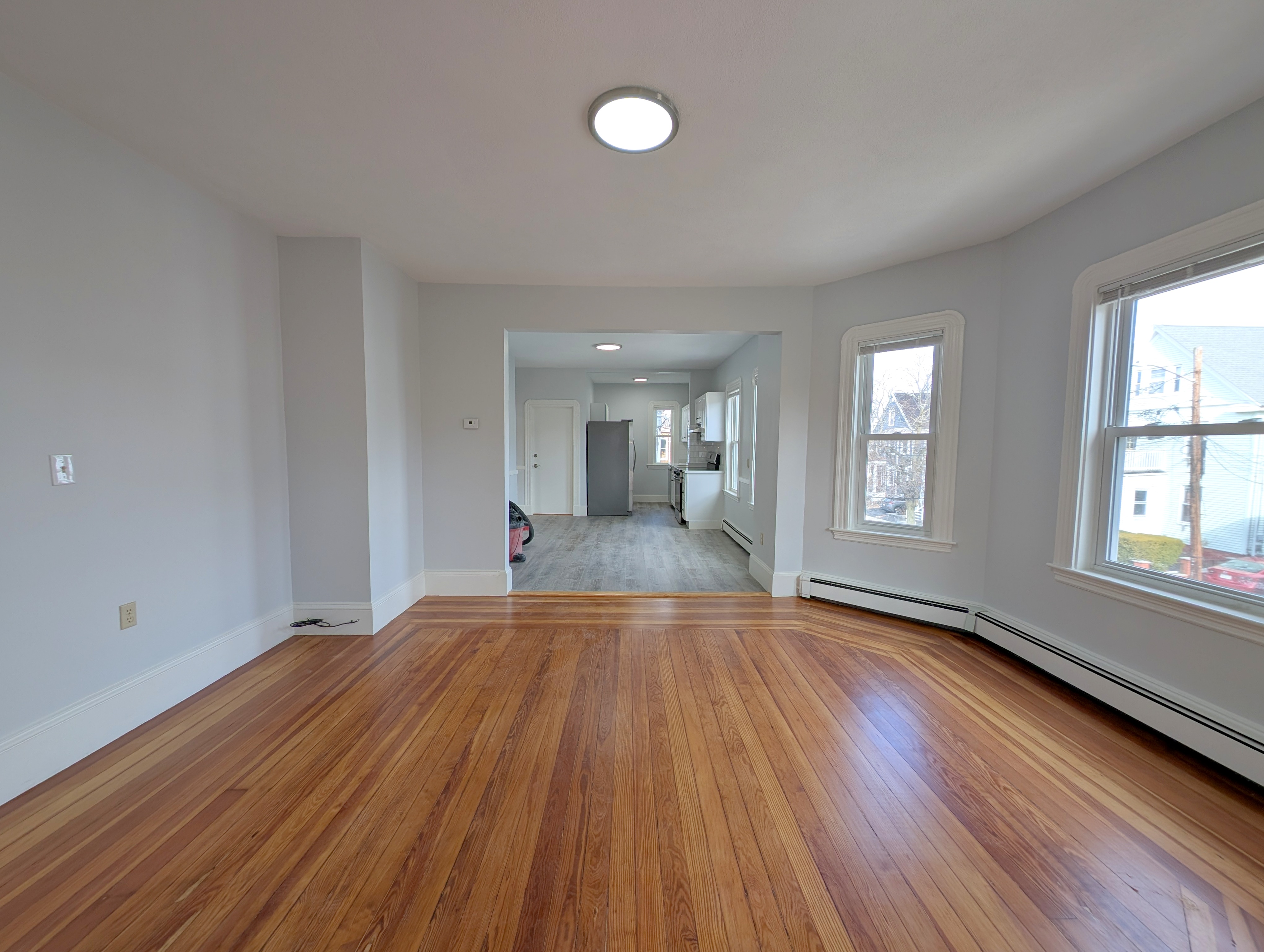 325 Highland Ave, Powder House Square