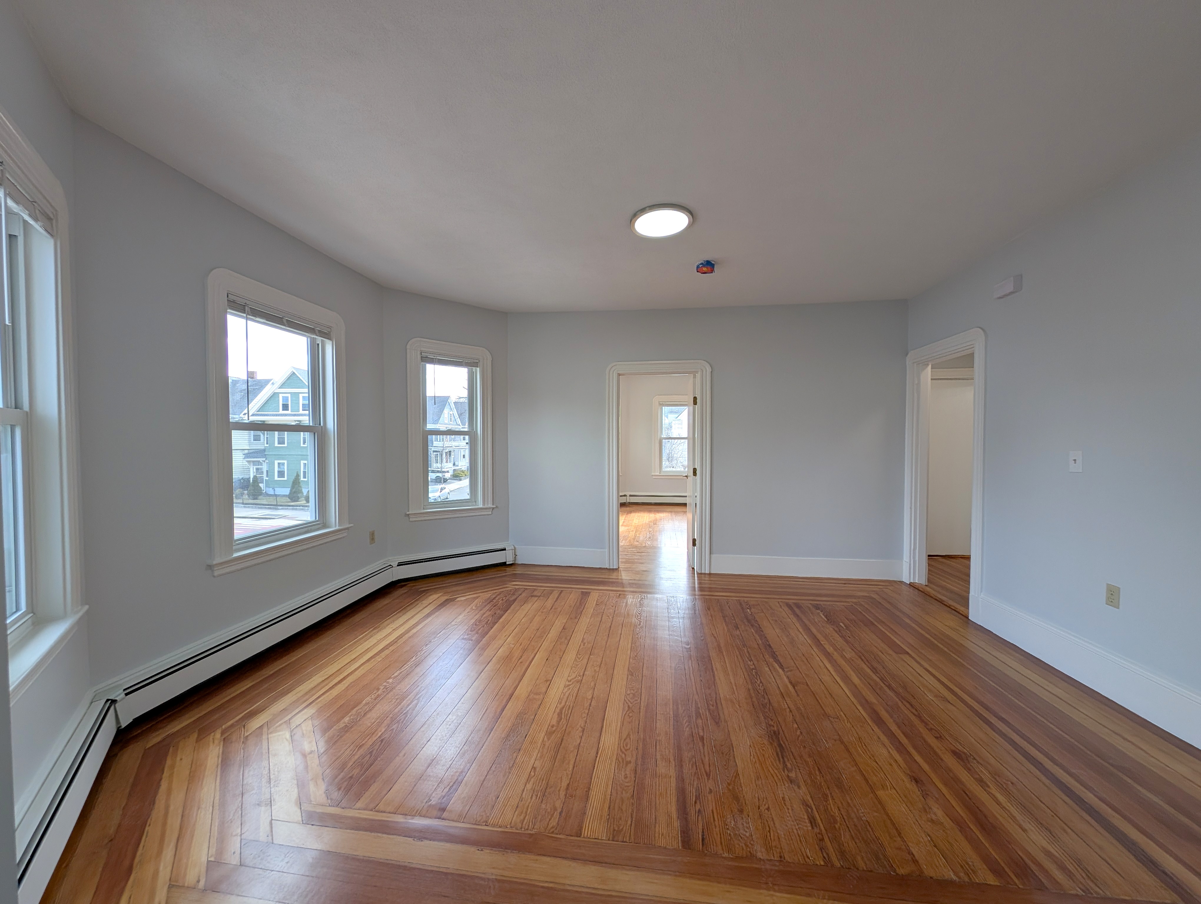 325 Highland Ave, Powder House Square