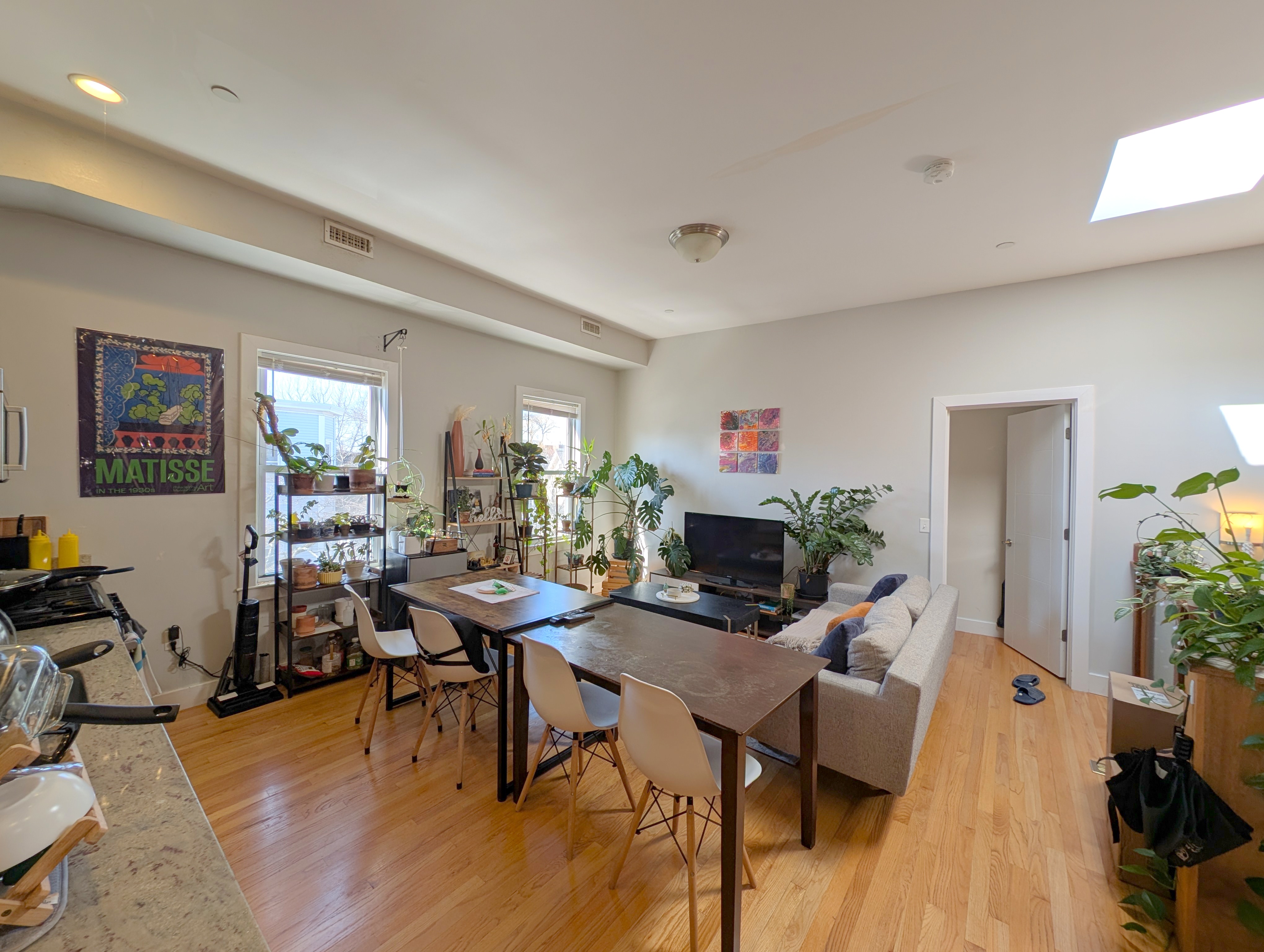 308 Western Ave, Riverside