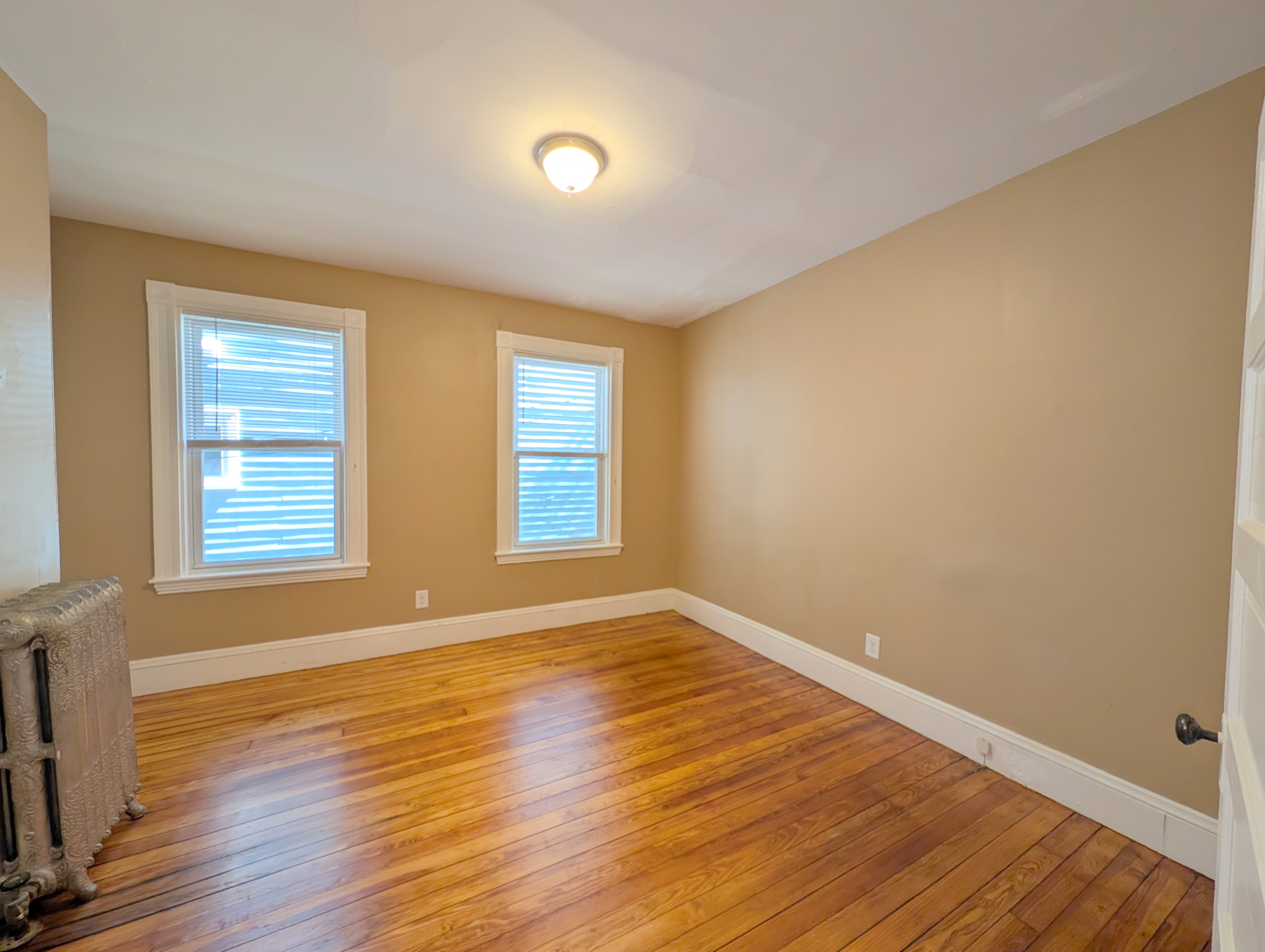 42 Calvin St, Ward Two