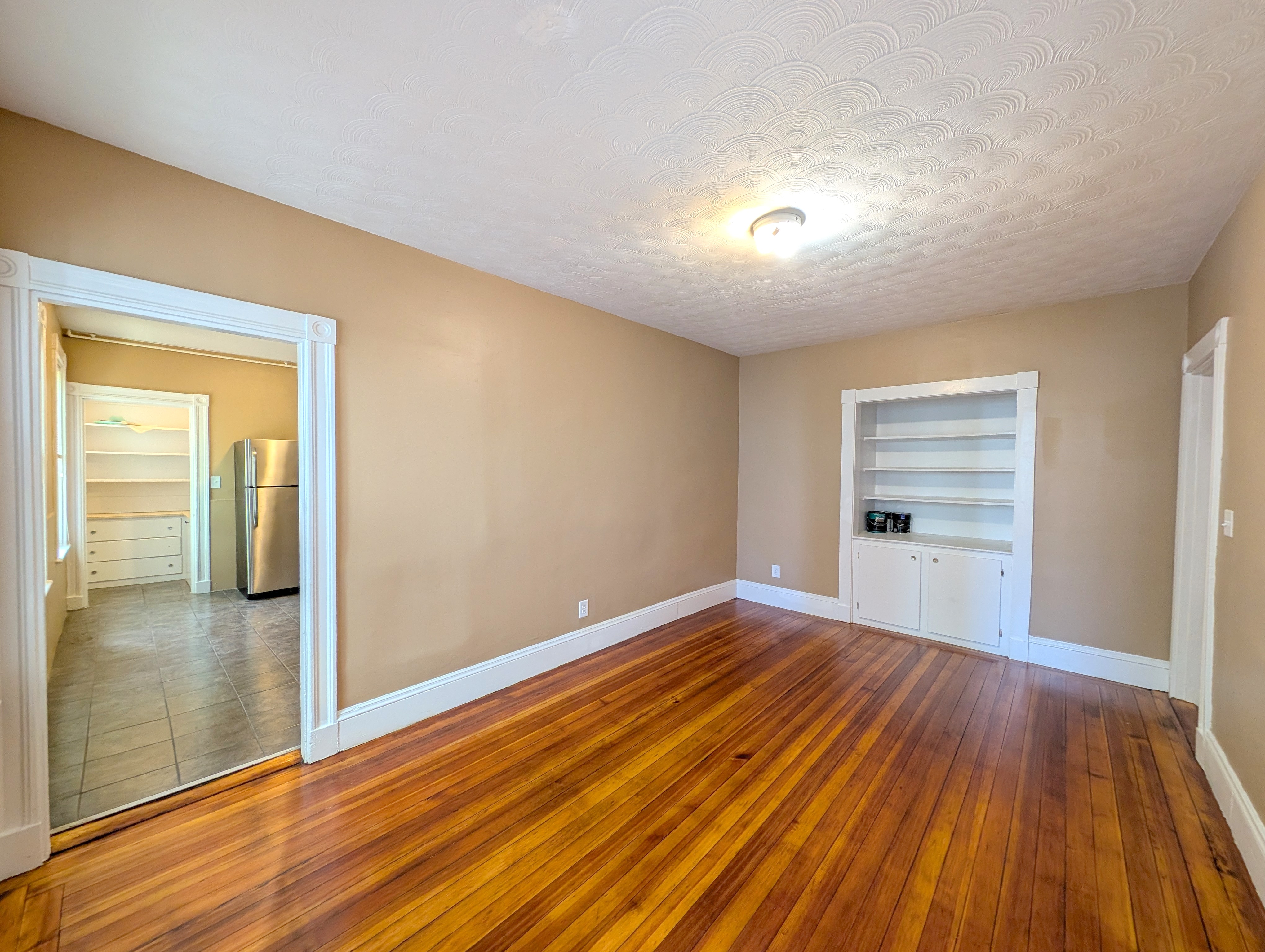 42 Calvin St, Ward Two