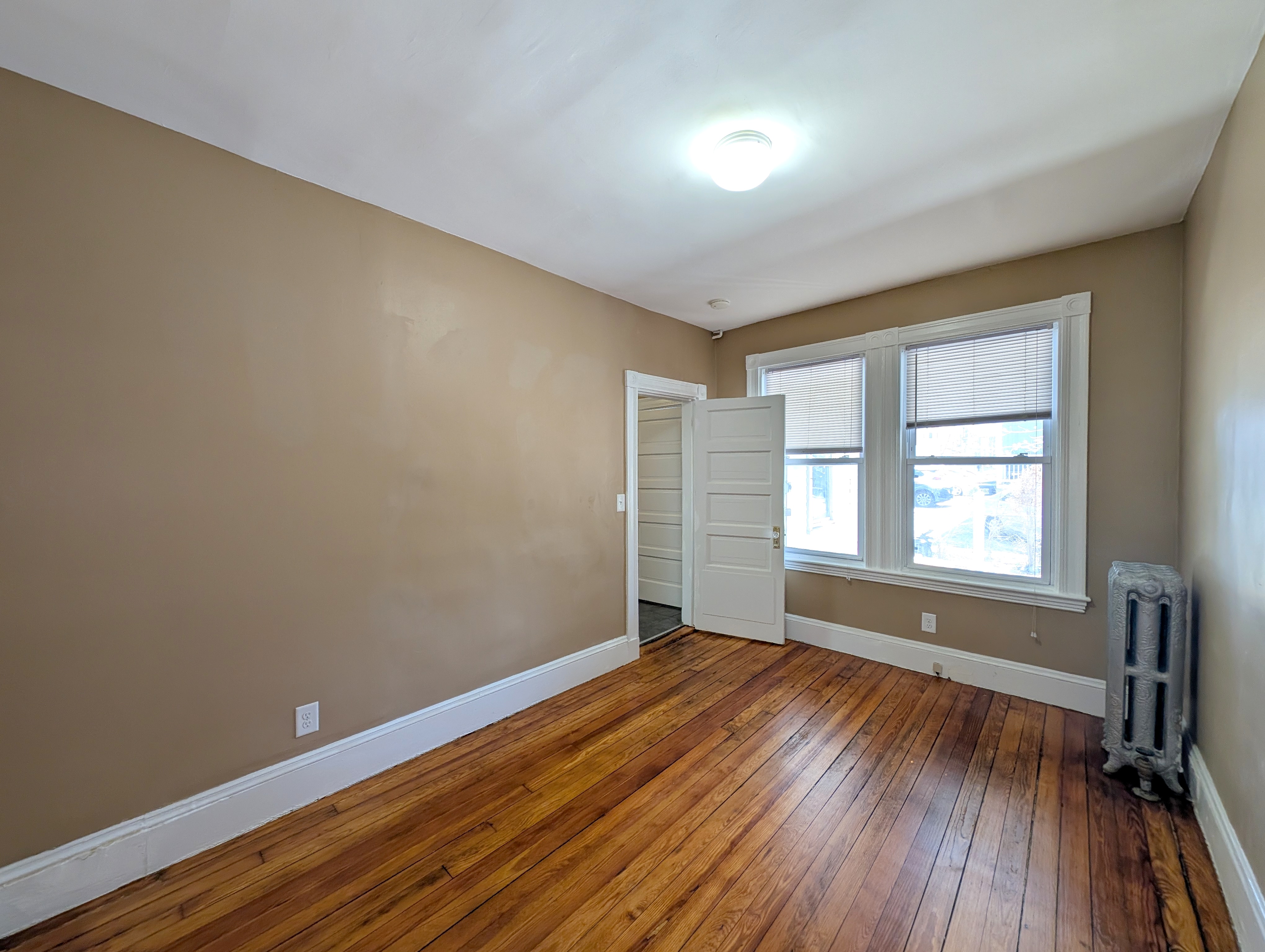 42 Calvin St, Ward Two