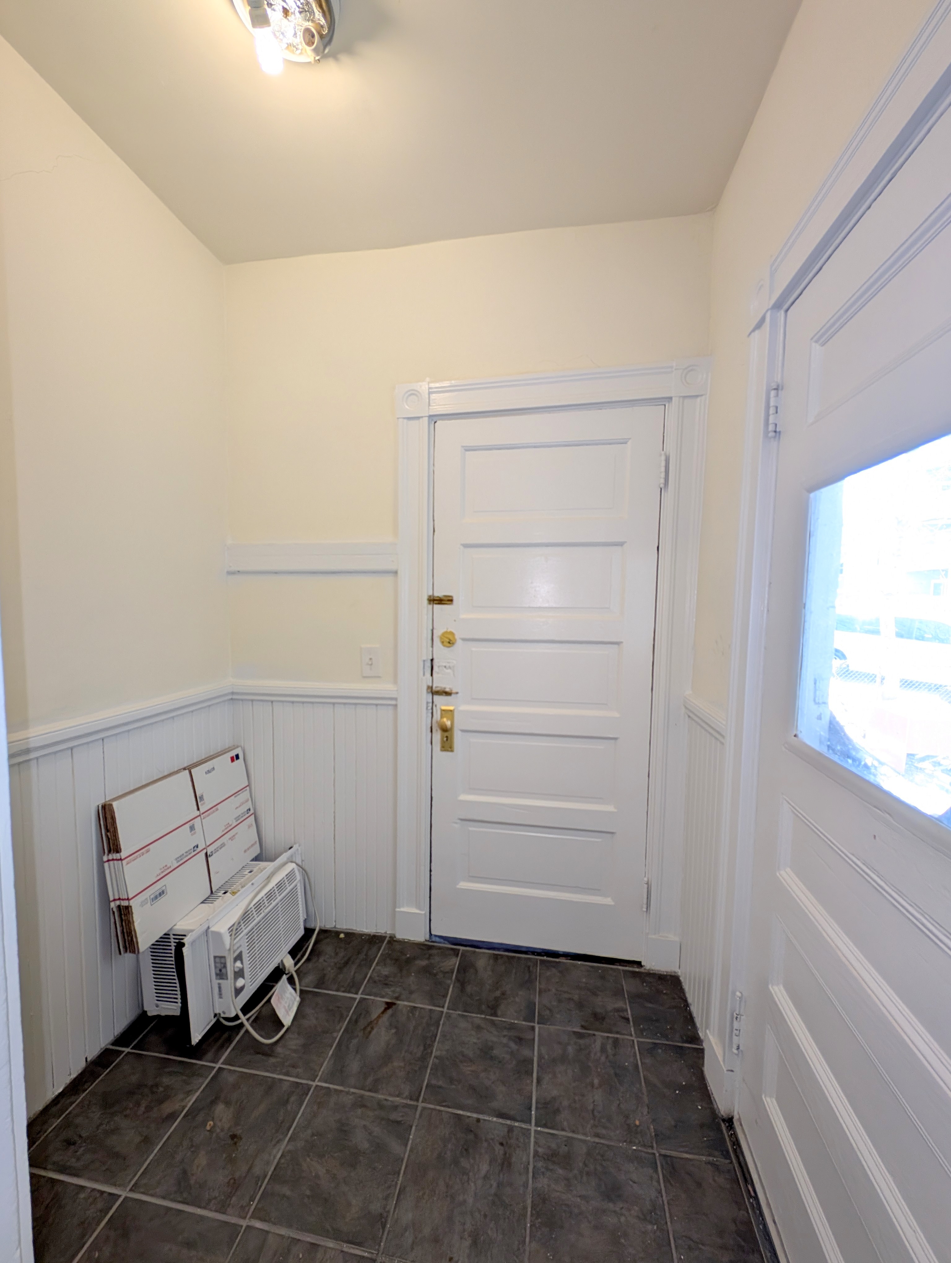 42 Calvin St, Ward Two