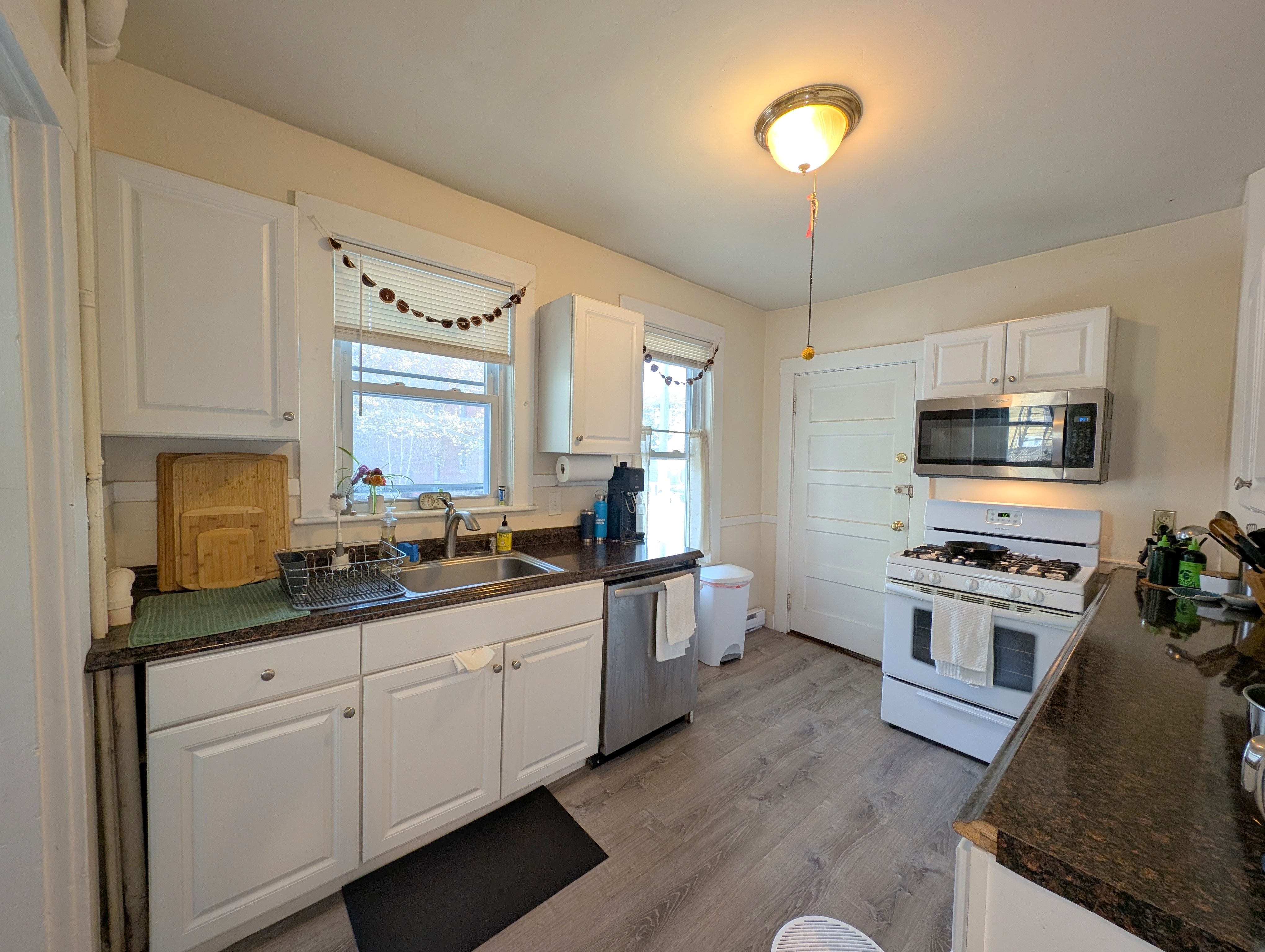 18 Sanborn Ave, Prospect Hill