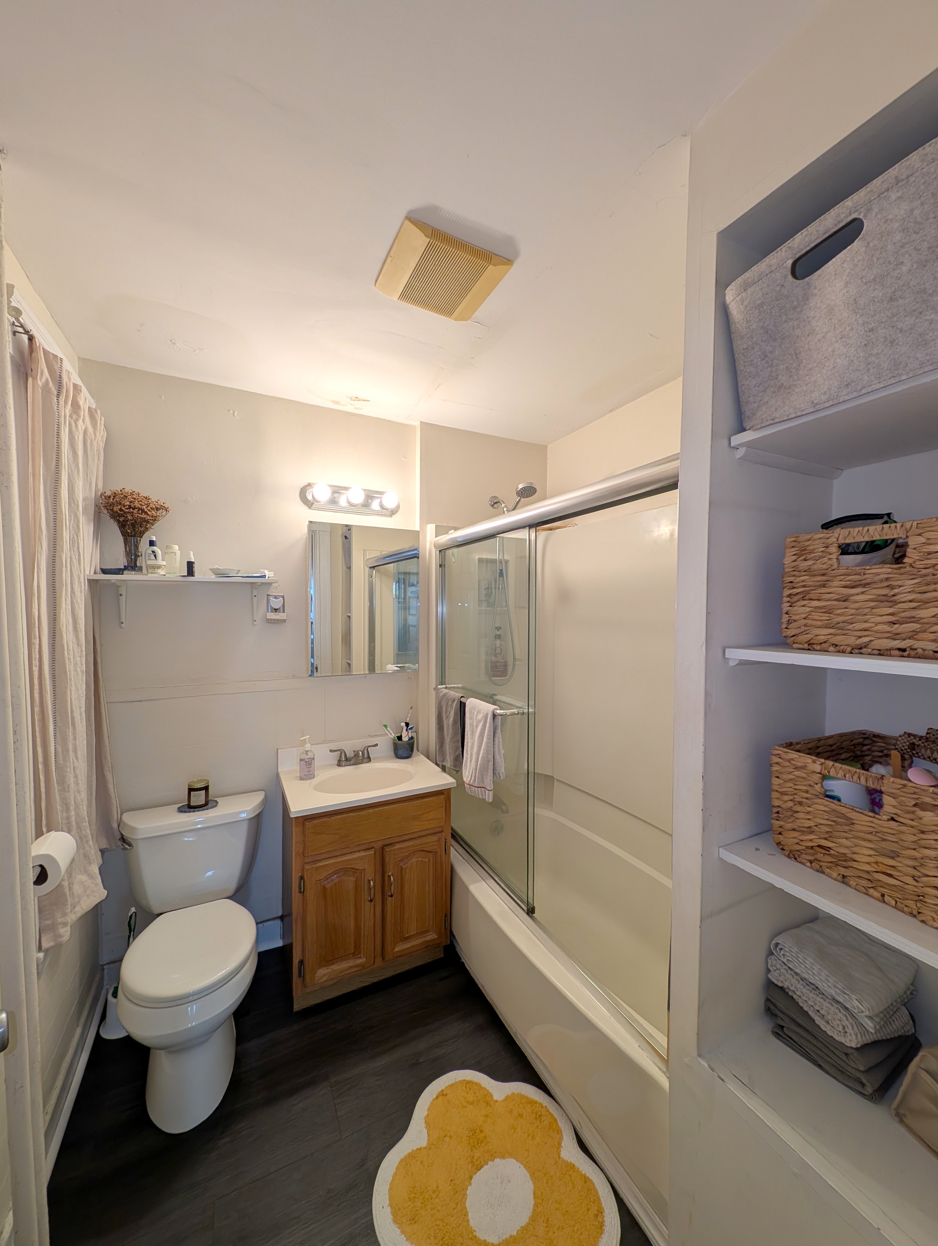 18 Sanborn Ave, Prospect Hill