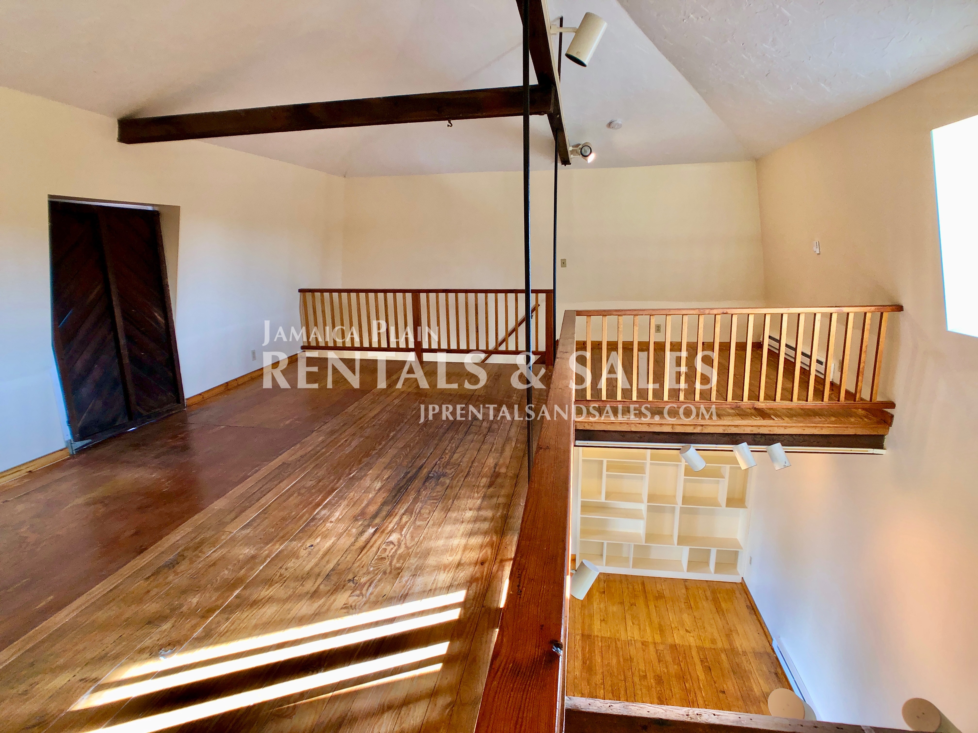 1 bed, 1 bath apartment for rent at 87 Child St Unit C, Hyde Park — photo 12 of 16
