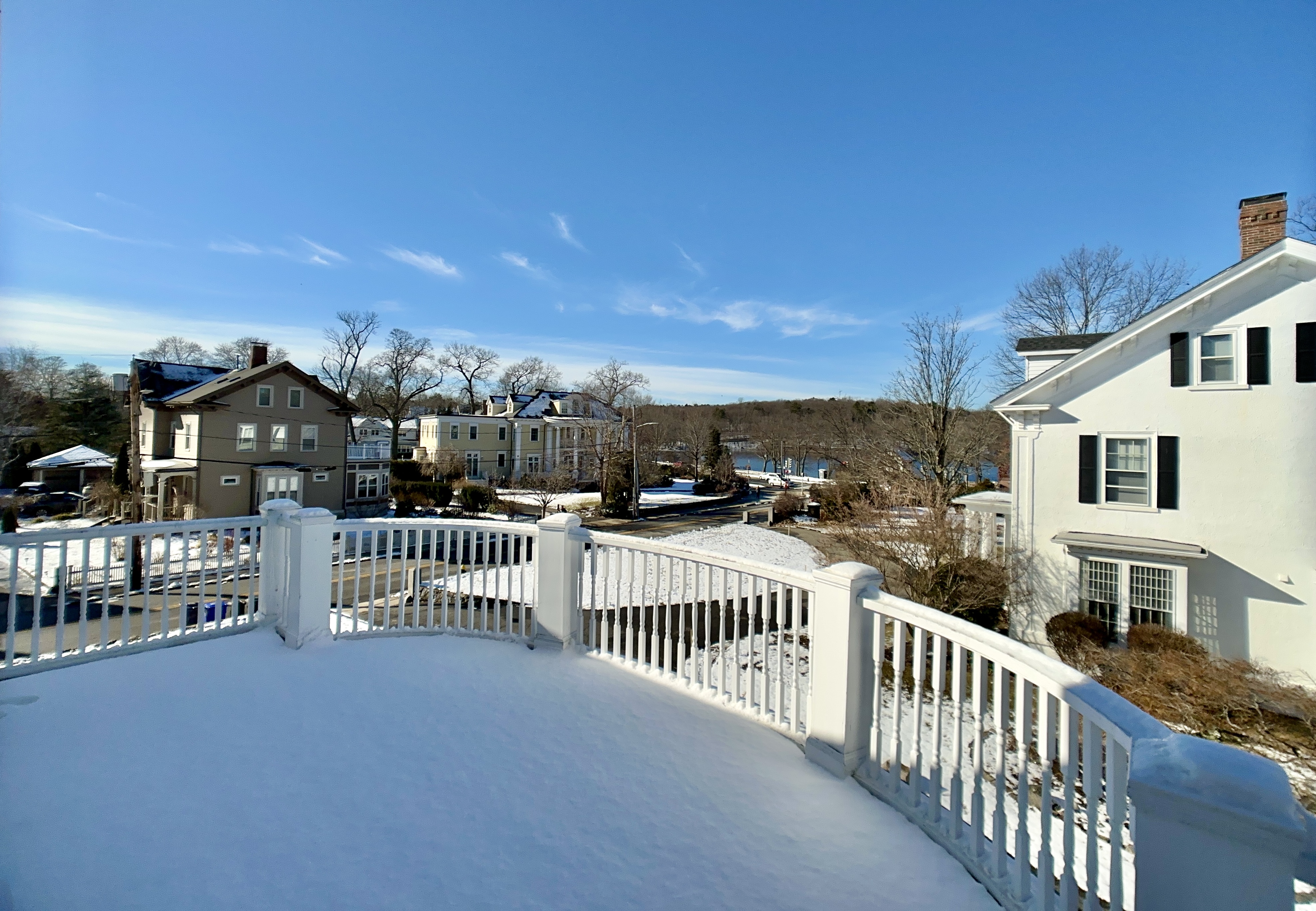 2 bed, 1 bath apartment for rent at 39 Pond St Unit 2, Jamaica Plain — photo 5 of 15