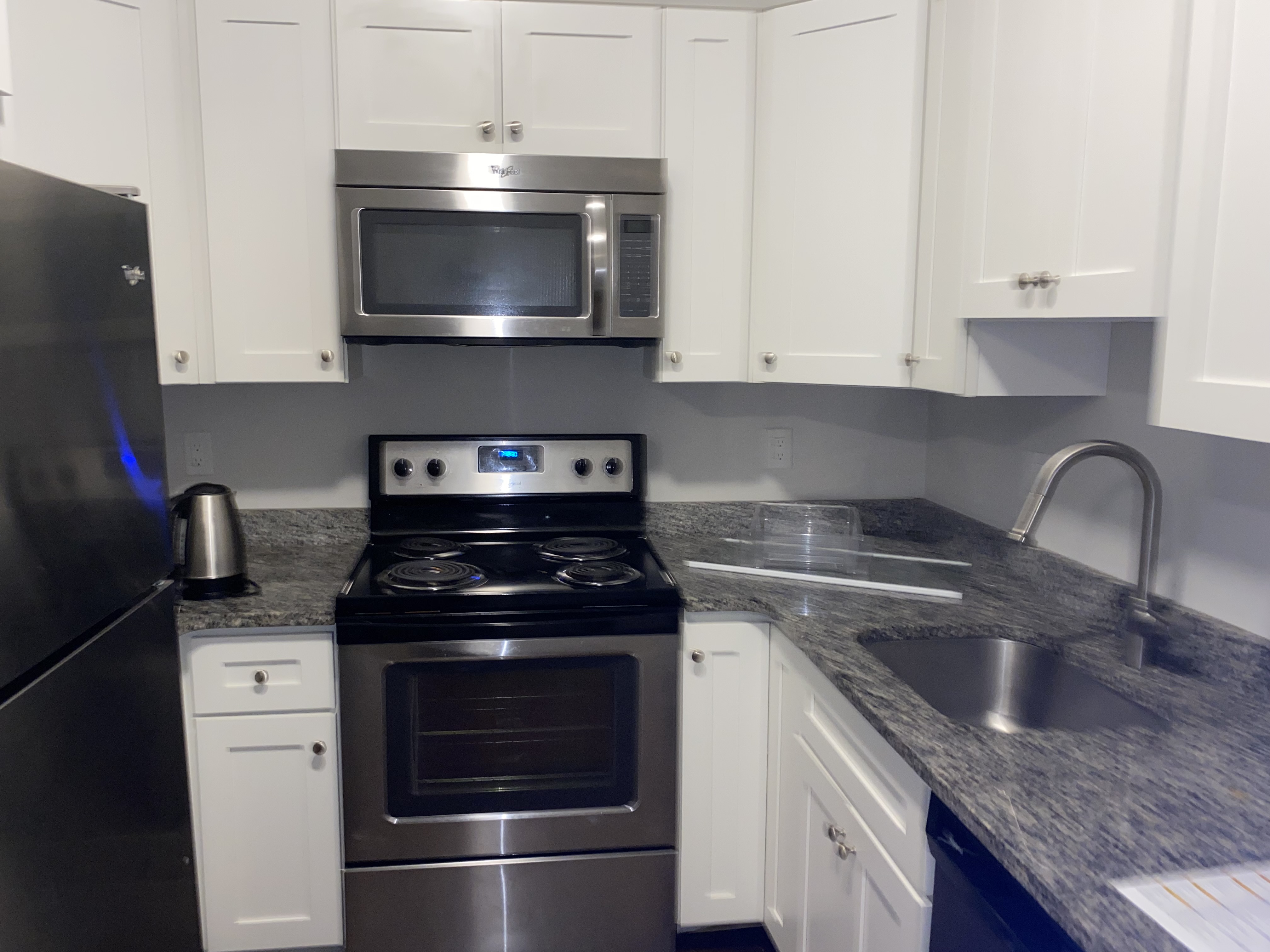 1 bed, 1 bath apartment for rent at 10 Merrymount Rd Unit 106, Quincy — photo 1 of 12