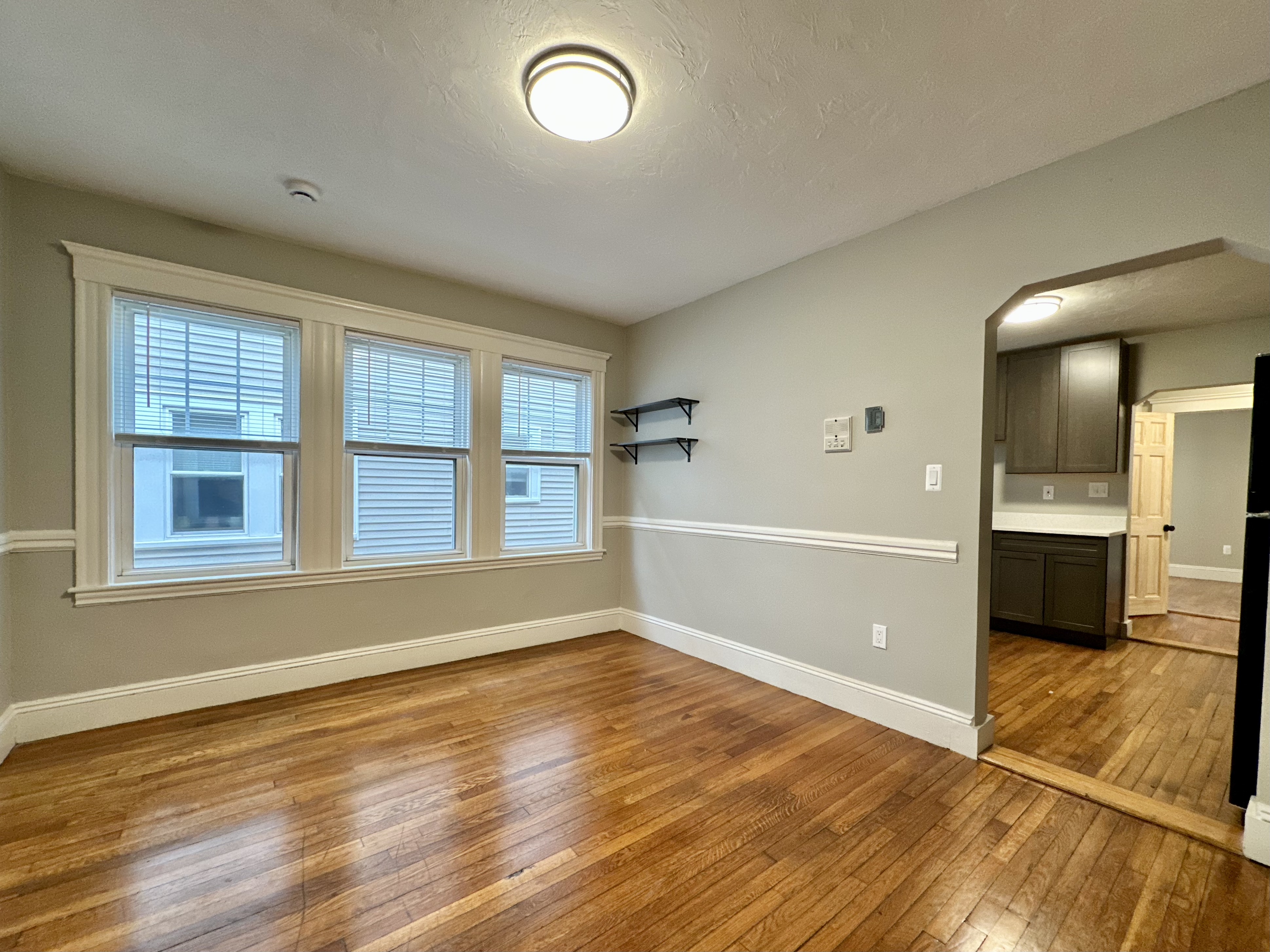 4440 Washington St, Roslindale