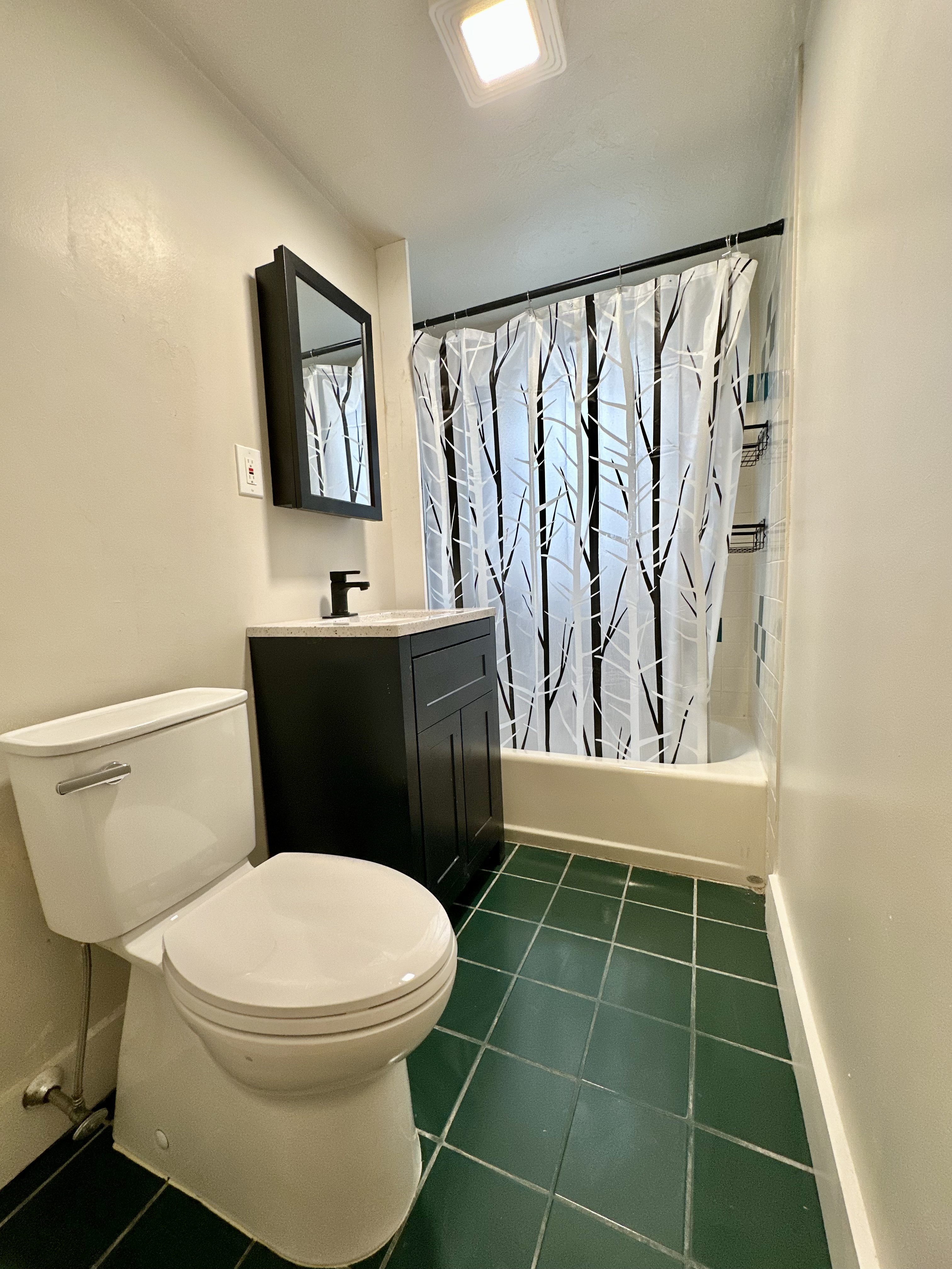 4440 Washington St, Roslindale