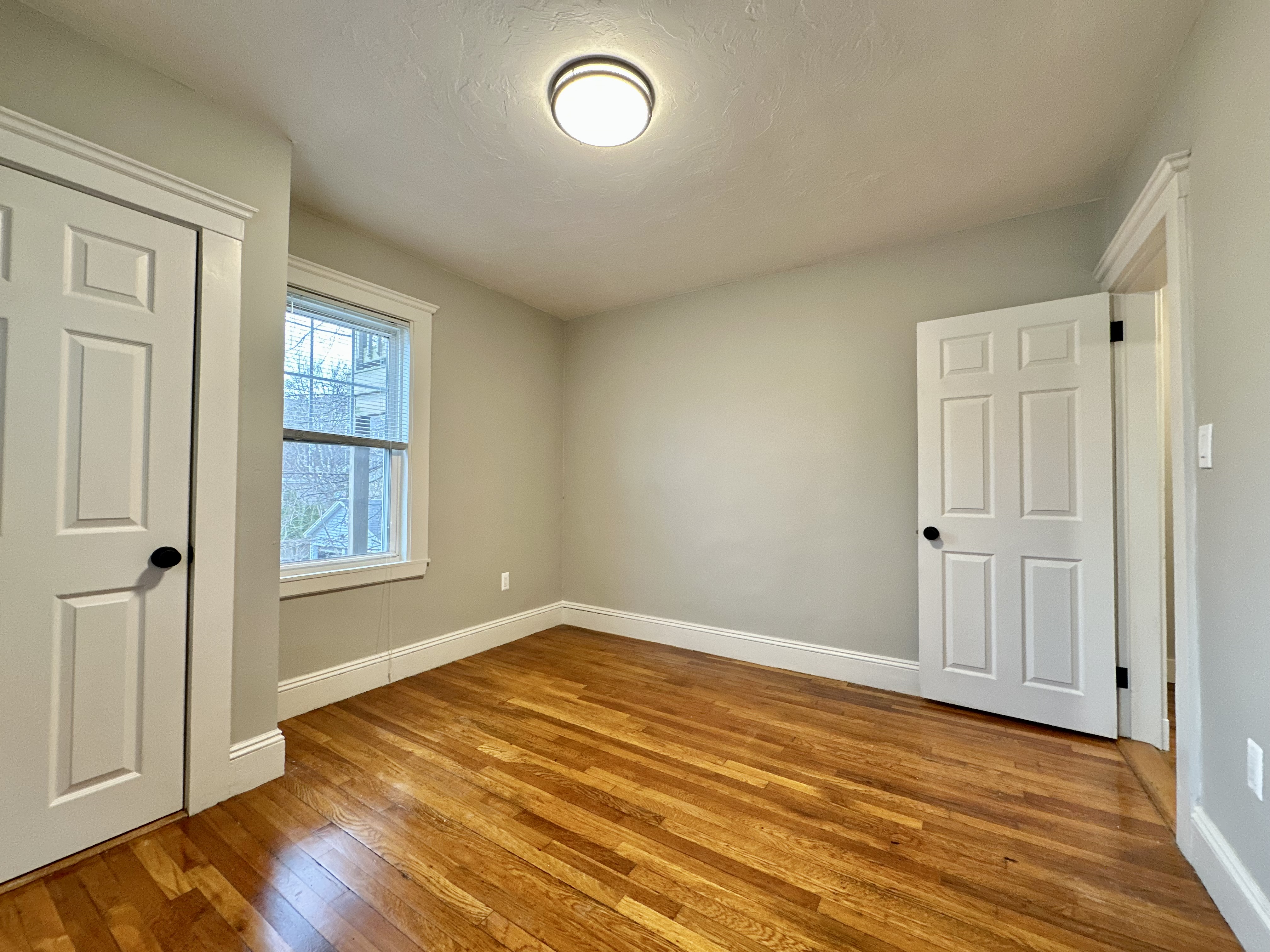 4440 Washington St, Roslindale