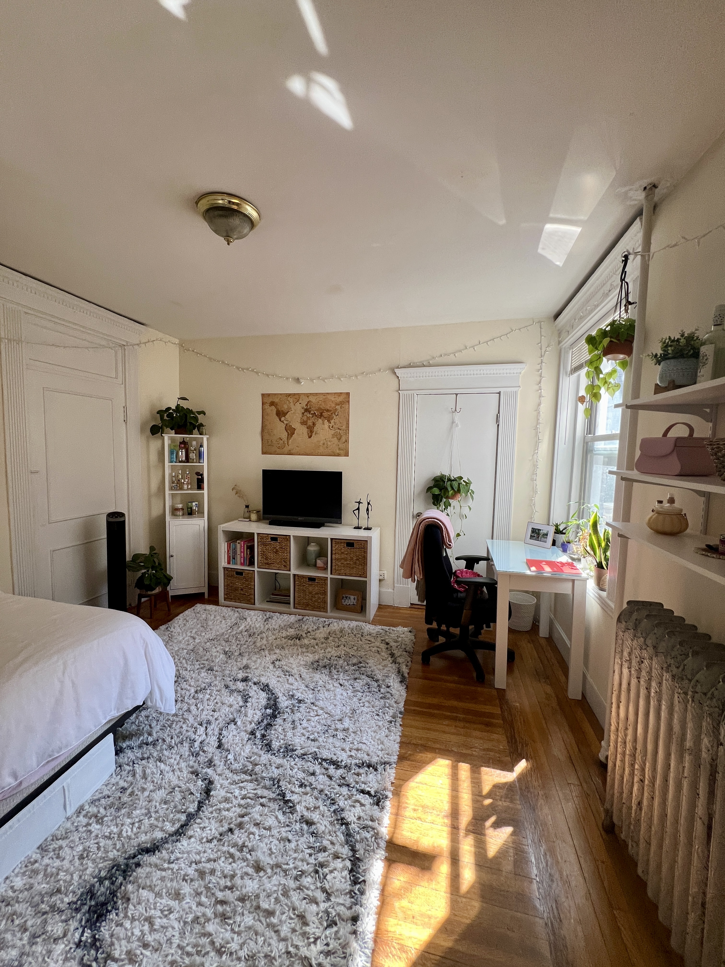 1 split bed, 1 bath apartment for rent at 133 Peterborough St Unit 23, Fenway — photo 6 of 9