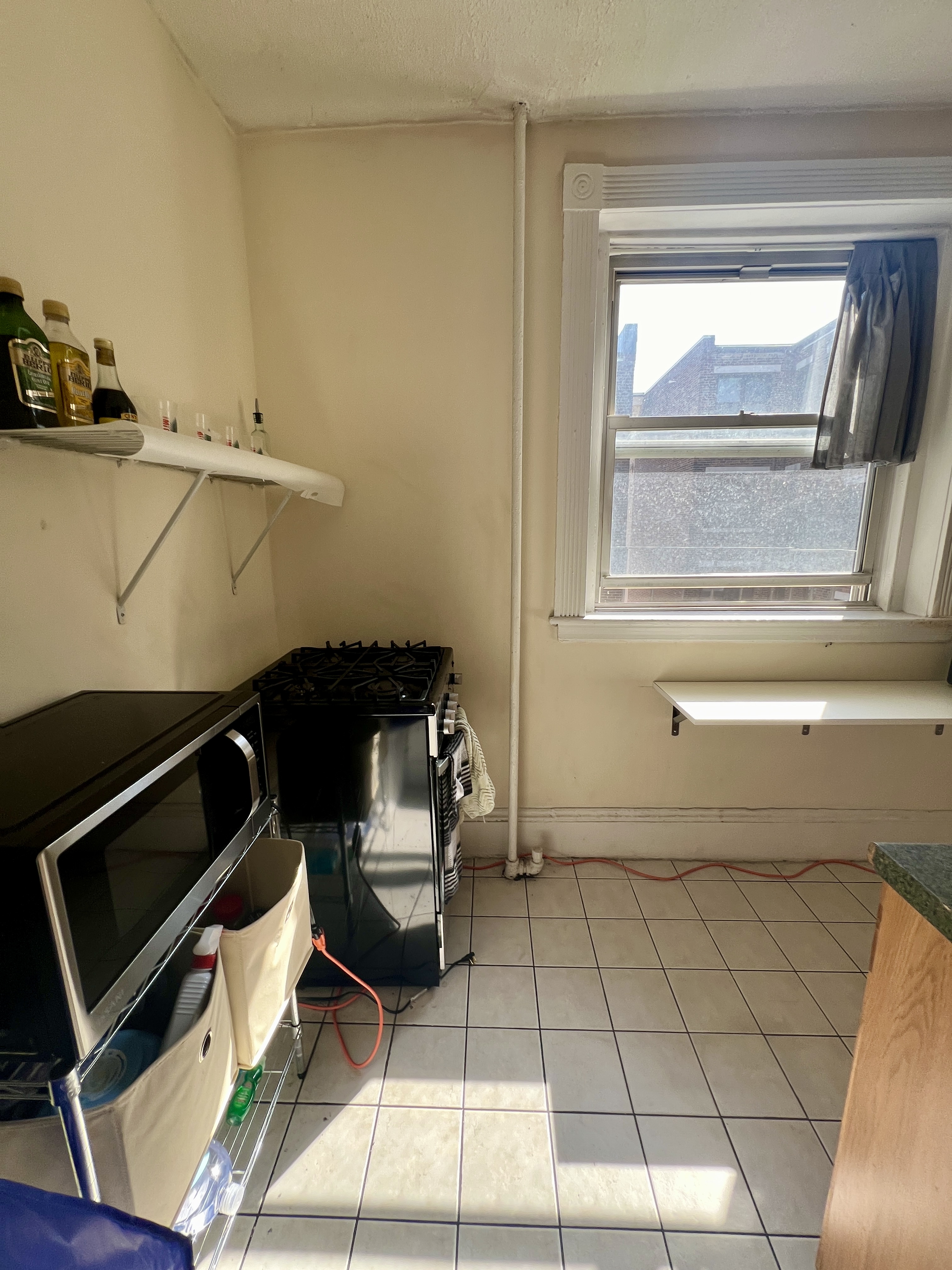 1 split bed, 1 bath apartment for rent at 133 Peterborough St Unit 23, Fenway — photo 8 of 9