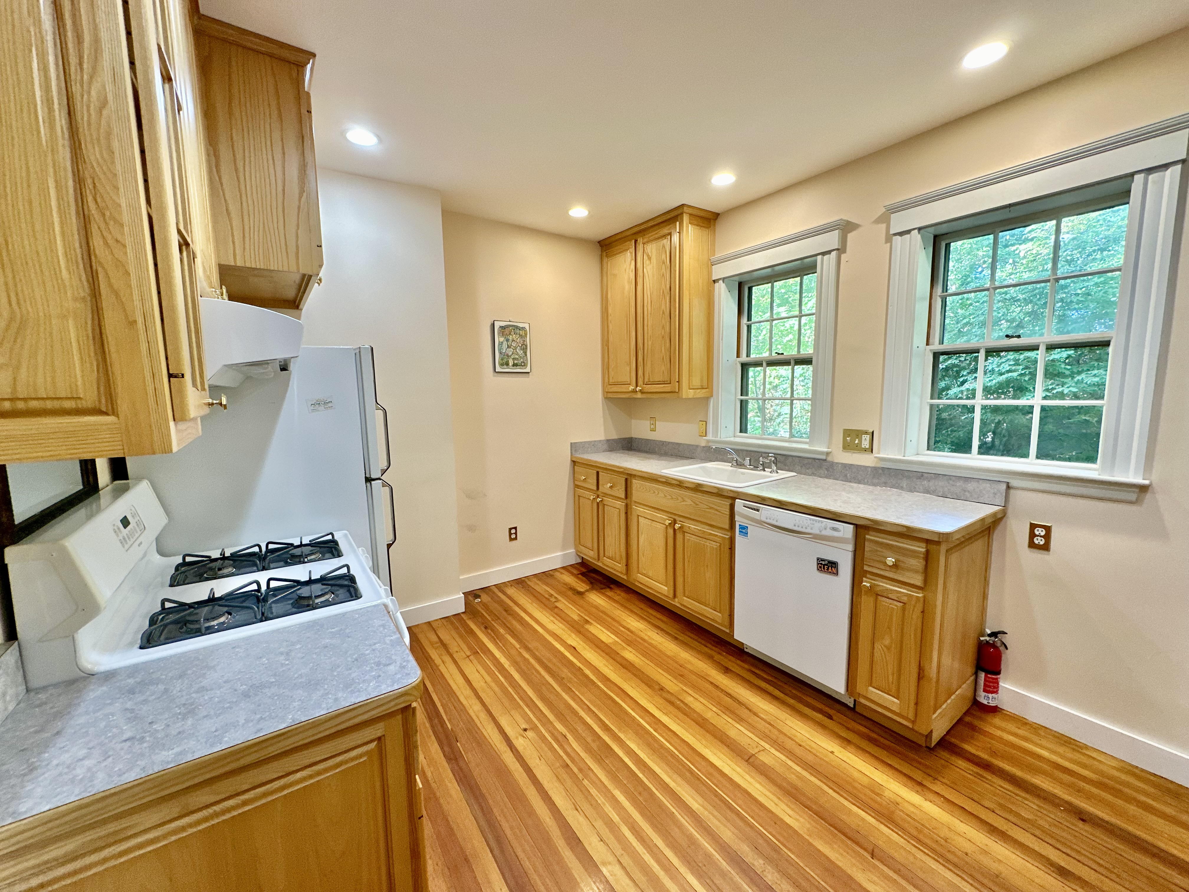 44 Southbourne Rd, Jamaica Plain