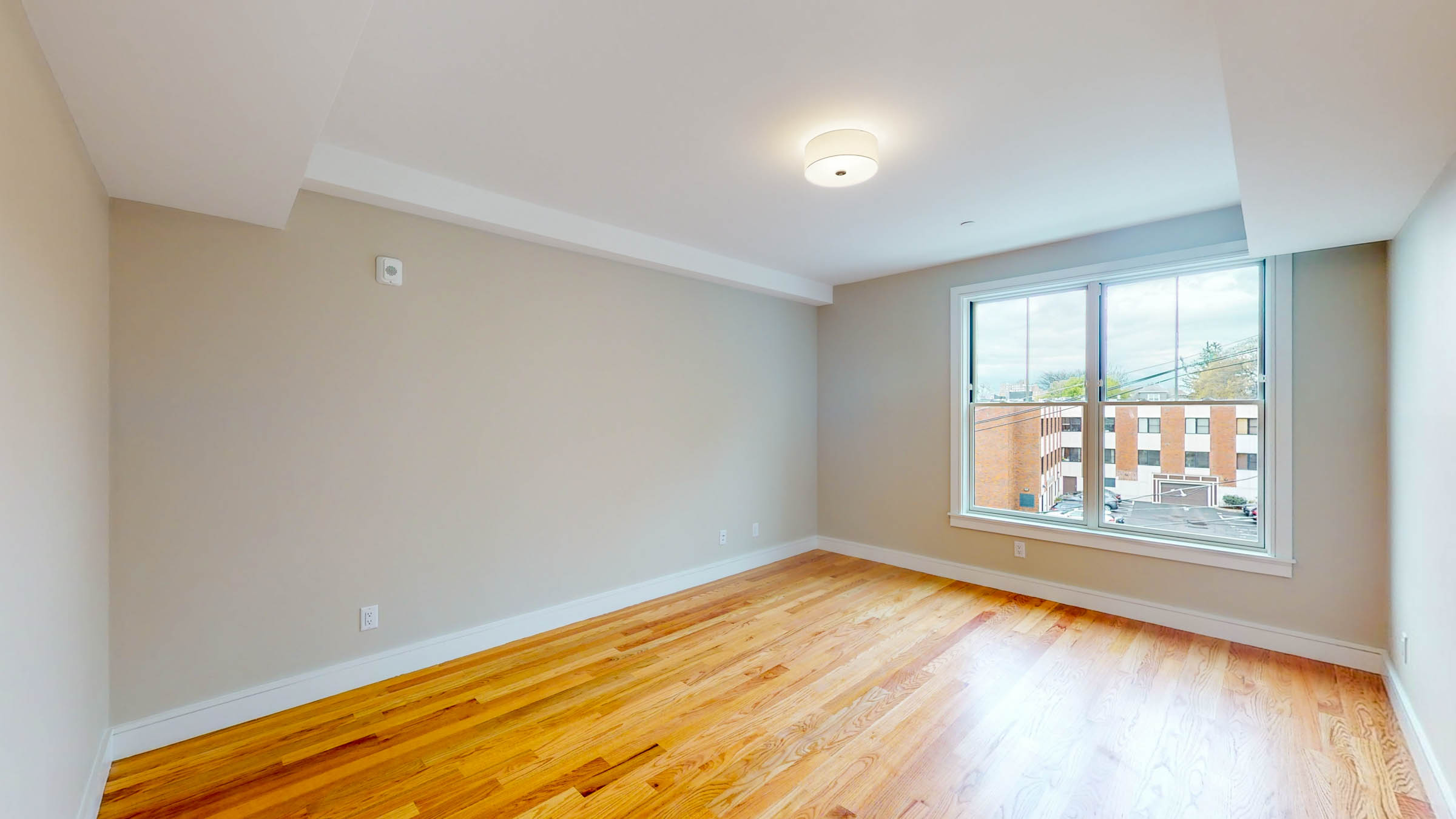 2.5 bed, 2 bath apartment for rent at 81 Chestnut Hill Ave Unit 201, Brighton — photo 5 of 13