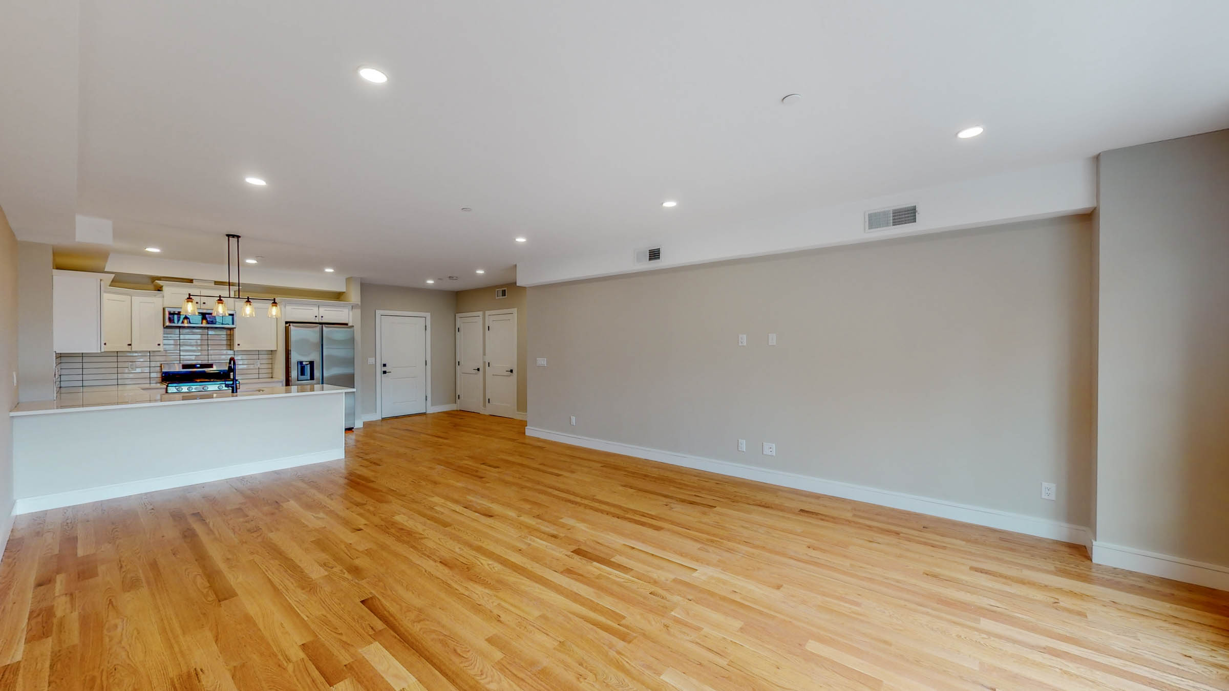 2 bed, 2 bath apartment for rent at 81 Chestnut Hill Ave Unit 204, Brighton — photo 3 of 27