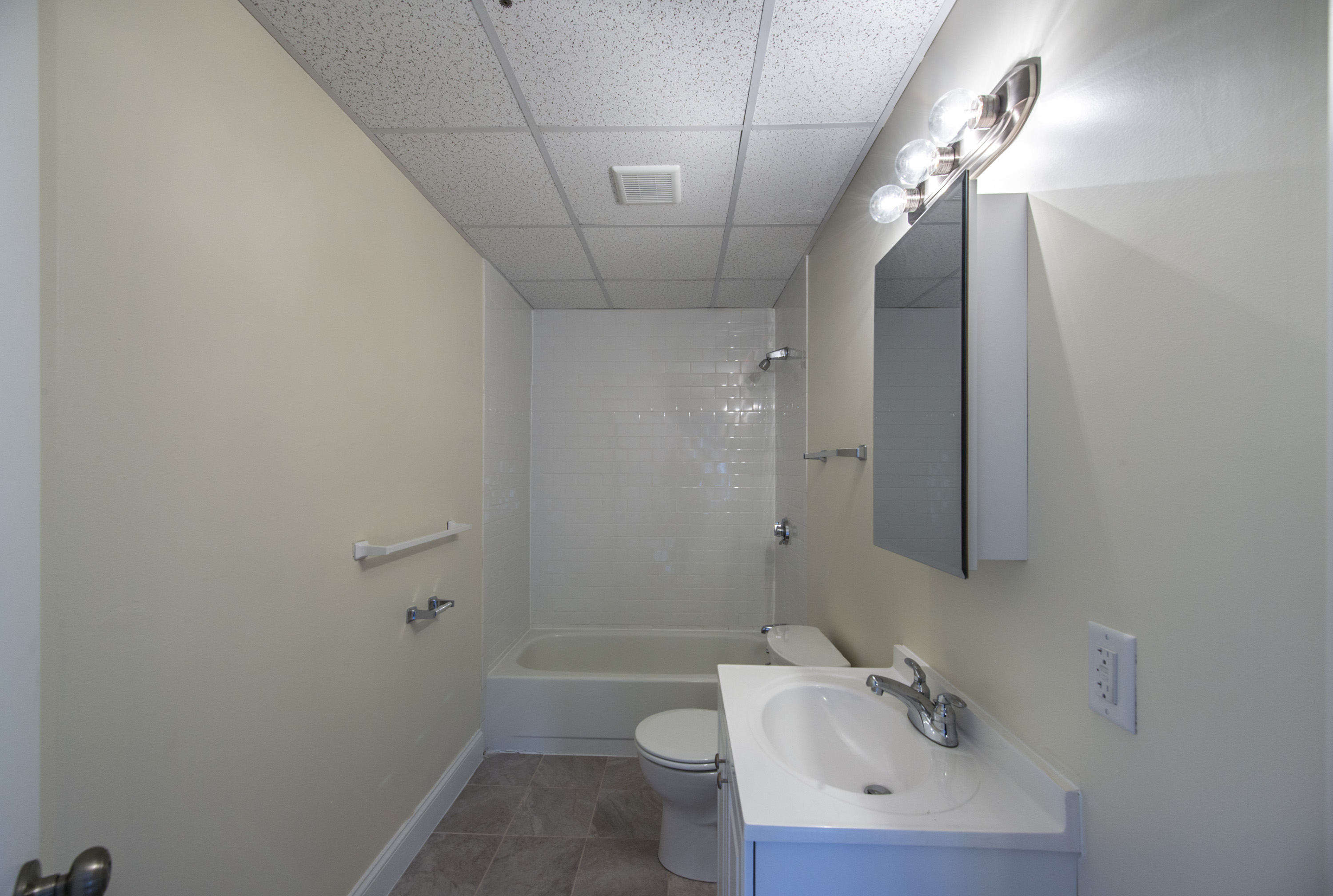2 bed, 2 bath apartment for rent at 1126 Boylston St Unit 702, Fenway — photo 8 of 12