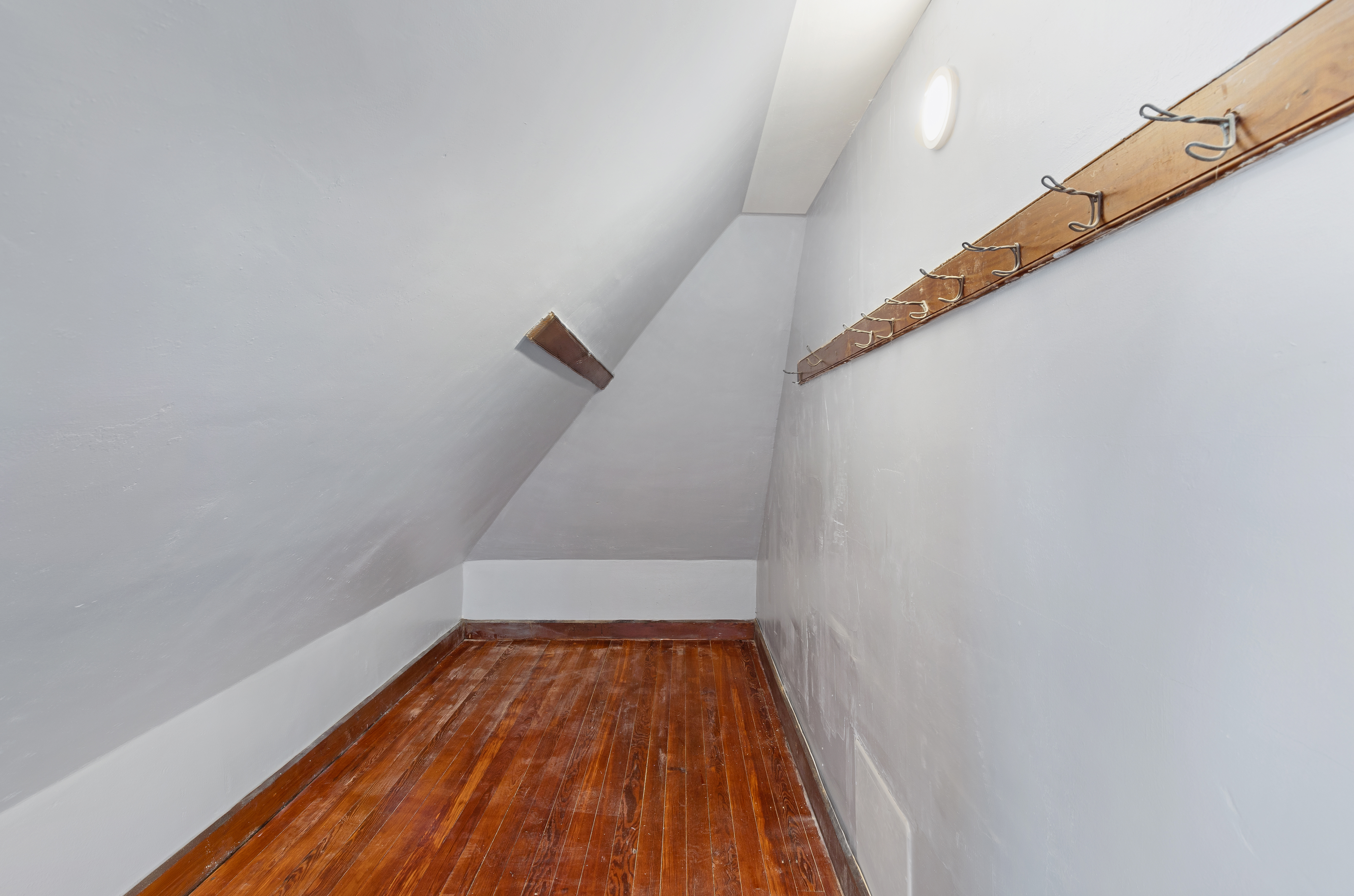 3 bed, 1 bath apartment for rent at 7 Pasadena Rd Unit 3, Dorchester — photo 10 of 31