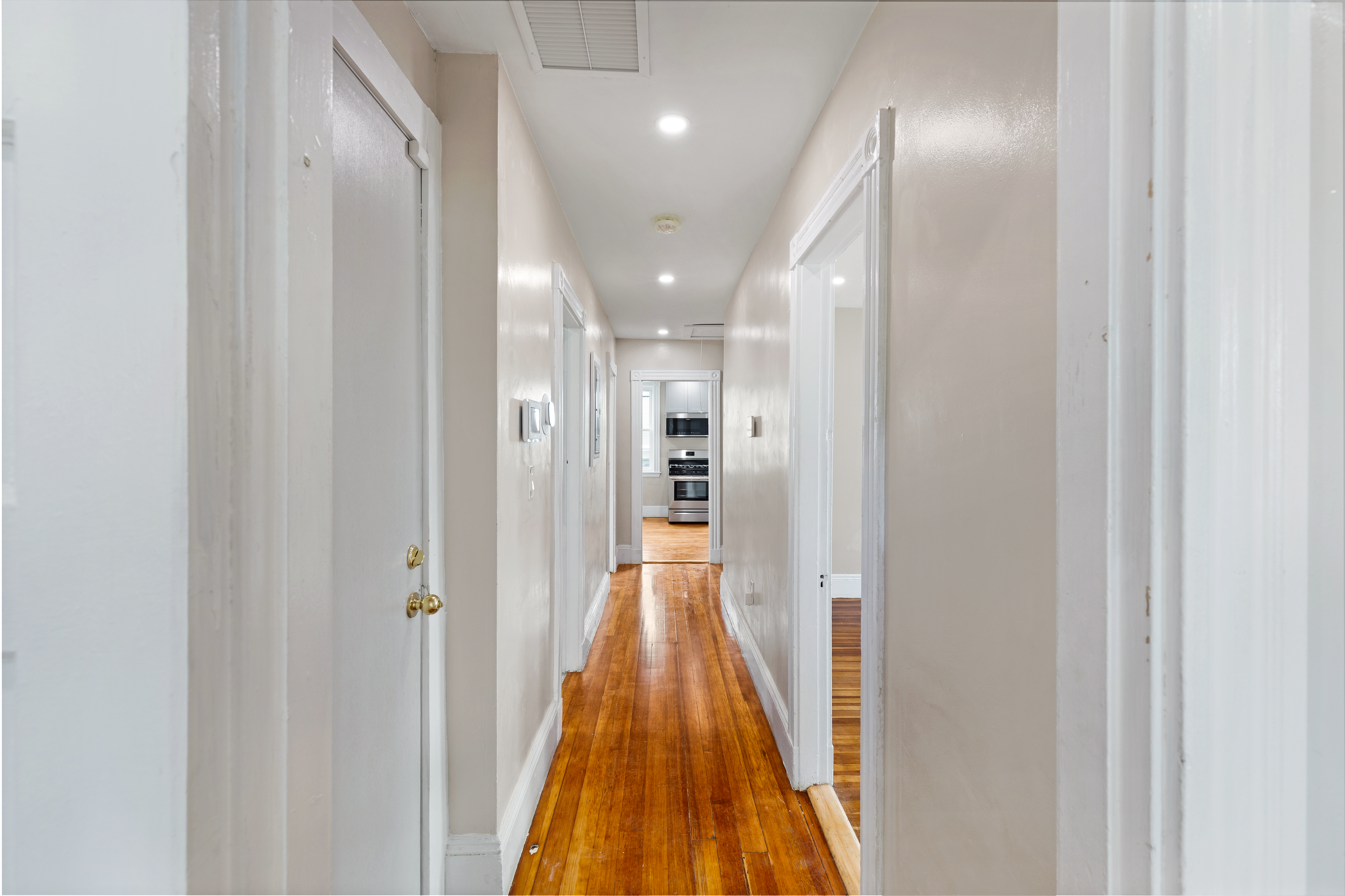 3 bed, 1 bath apartment for rent at 7 Pasadena Rd Unit 3, Dorchester — photo 19 of 31
