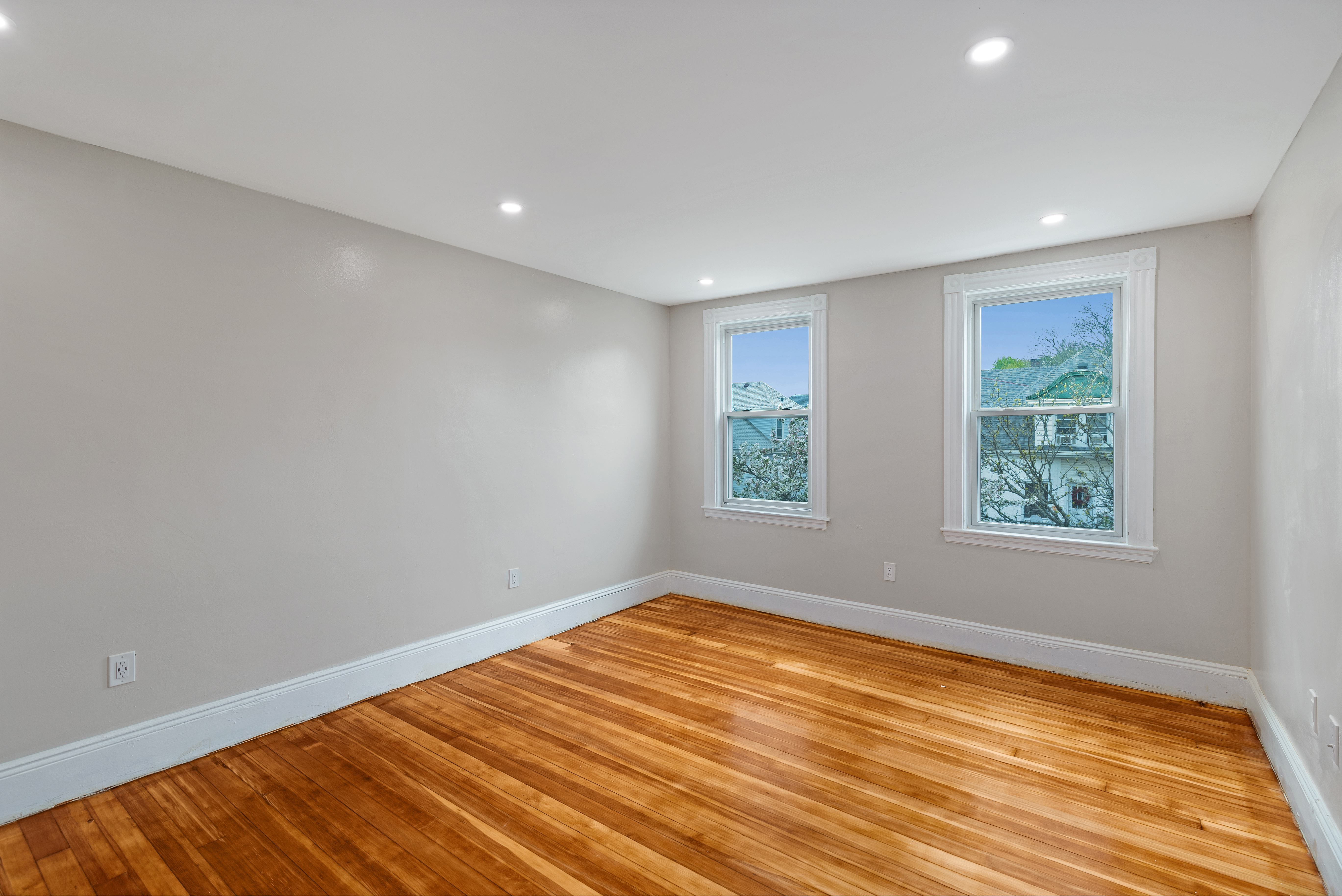 3 bed, 1 bath apartment for rent at 7 Pasadena Rd Unit 3, Dorchester — photo 20 of 31