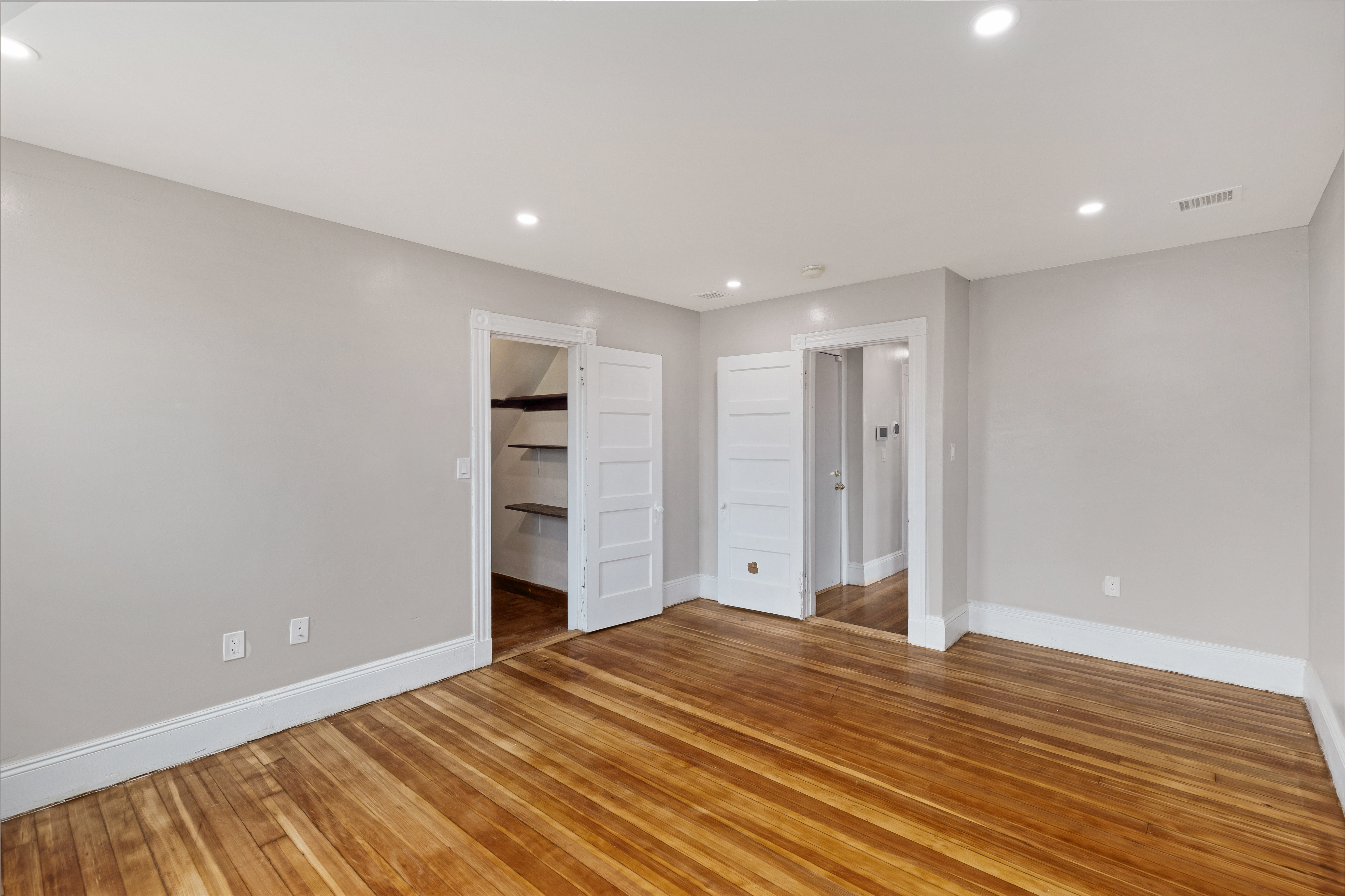 3 bed, 1 bath apartment for rent at 7 Pasadena Rd Unit 3, Dorchester — photo 21 of 31