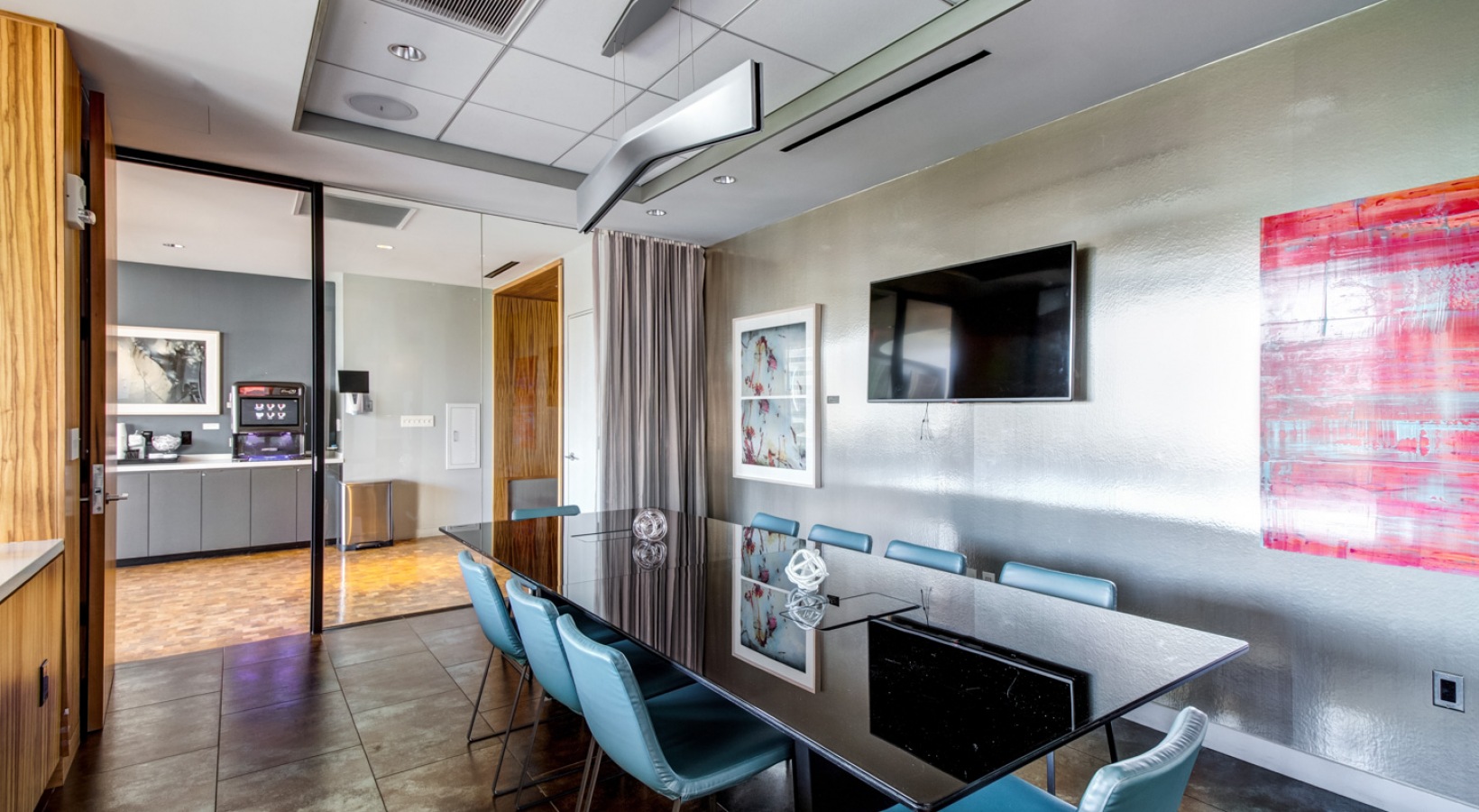 120 Kingston St, Chinatown