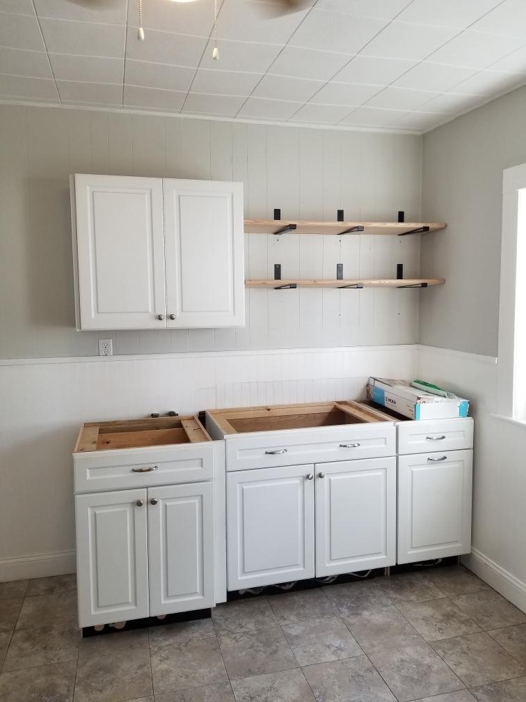 1 bed, 1 bath apartment for rent at 274 Willis Ave Unit 1, Medford — photo 2 of 3