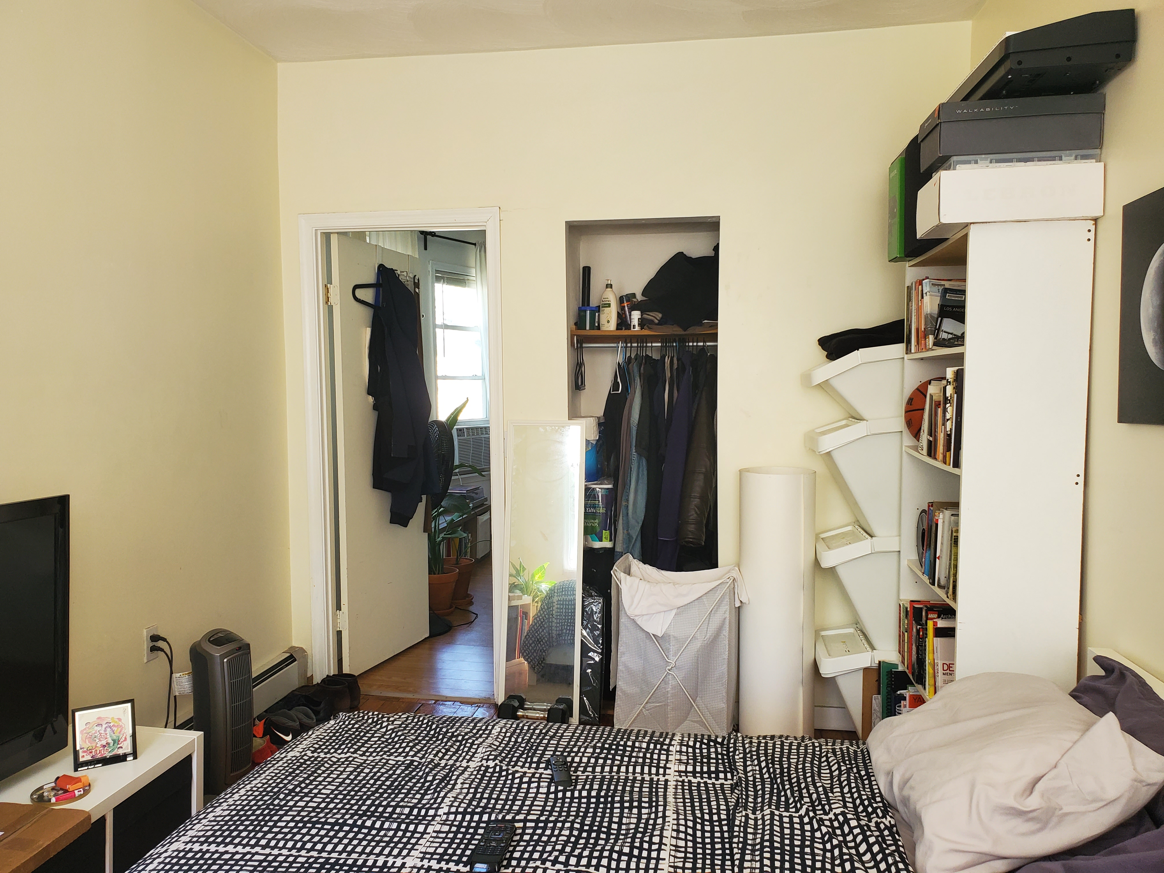 4 bed, 1.5 bath apartment for rent at 72 Dane St Unit 2, Inman Square — photo 4 of 13