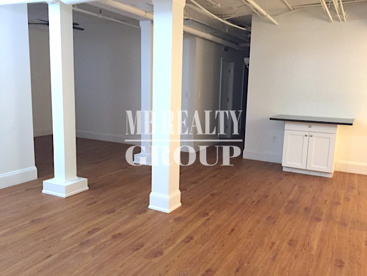 3 bed, 2 bath apartment for rent at 64 Hemenway St Unit B, Fenway — photo 2 of 9