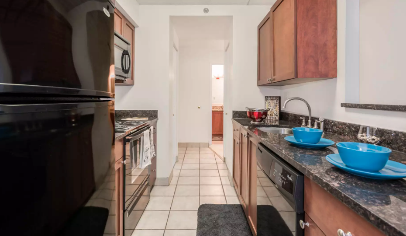 2 bed, 2 bath apartment for rent at 10 Magazine St Unit 802, Cambridgeport — photo 7 of 13