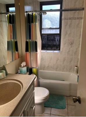 1 split bed, 1 bath apartment for rent at 61 Park Dr Unit 20, Fenway — photo 4 of 6