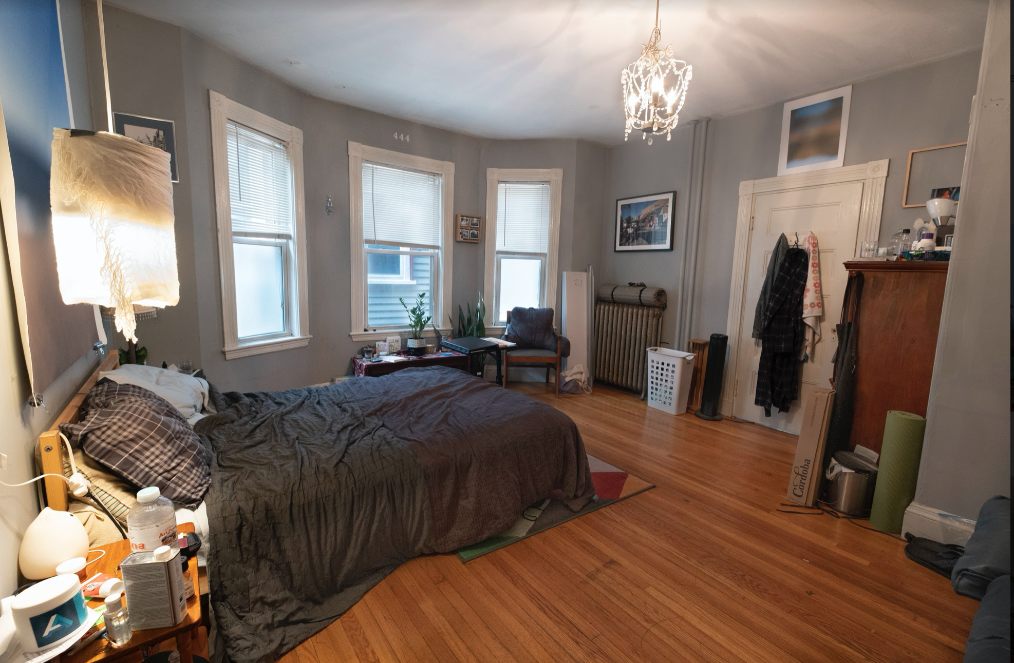 6 bed, 2 bath apartment for rent at 430 Centre St Unit 2, Jamaica Plain — photo 3 of 12