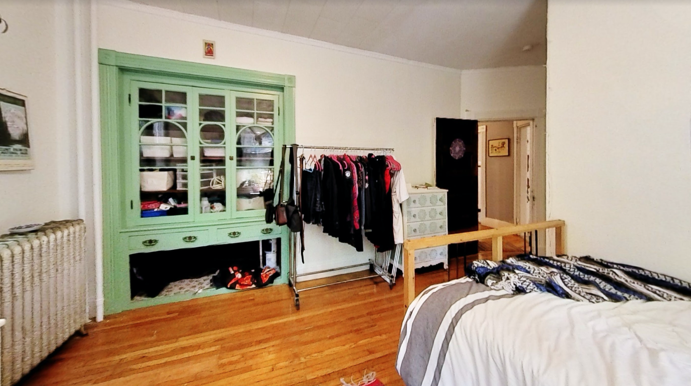 6 bed, 2 bath apartment for rent at 430 Centre St Unit 2, Jamaica Plain — photo 11 of 12