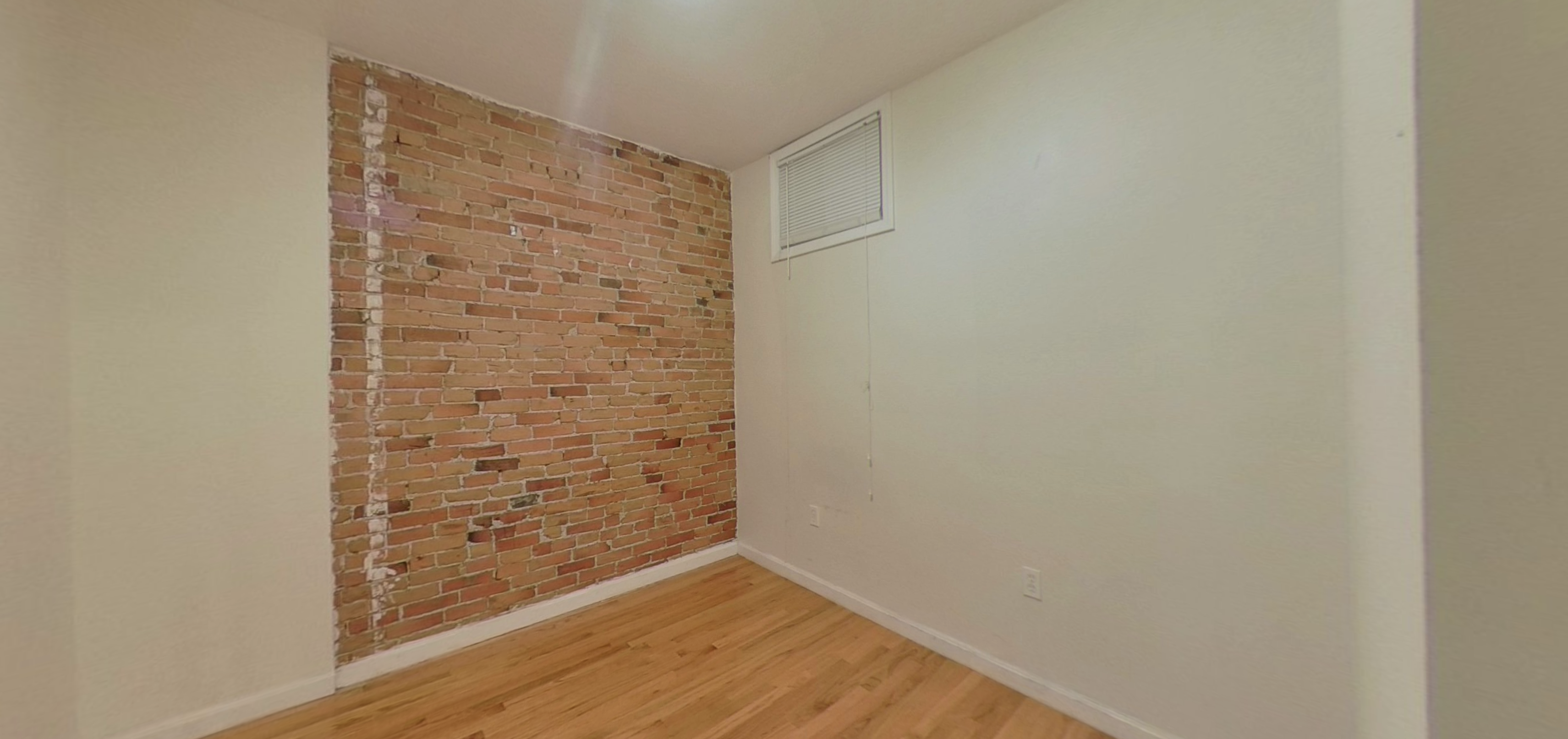 4 bed, 2 bath apartment for rent at 315 Huntington Ave Unit G-3, Fenway — photo 4 of 8