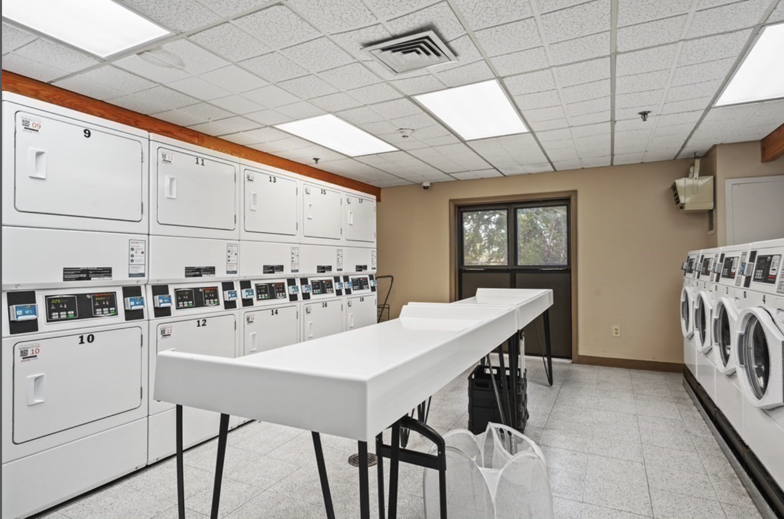 1 bed, 1 bath apartment for rent at 133 Commander Shea Blvd Unit 402, Dorchester — photo 17 of 19