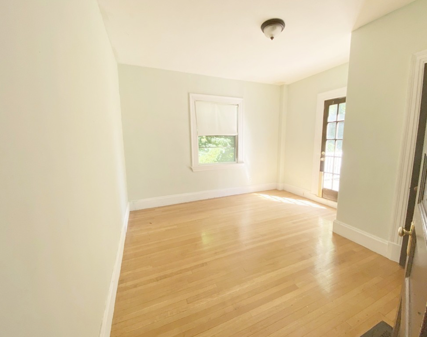 2.5 bed, 1 bath apartment for rent at 81 Corey St Unit 2, West Roxbury — photo 7 of 11
